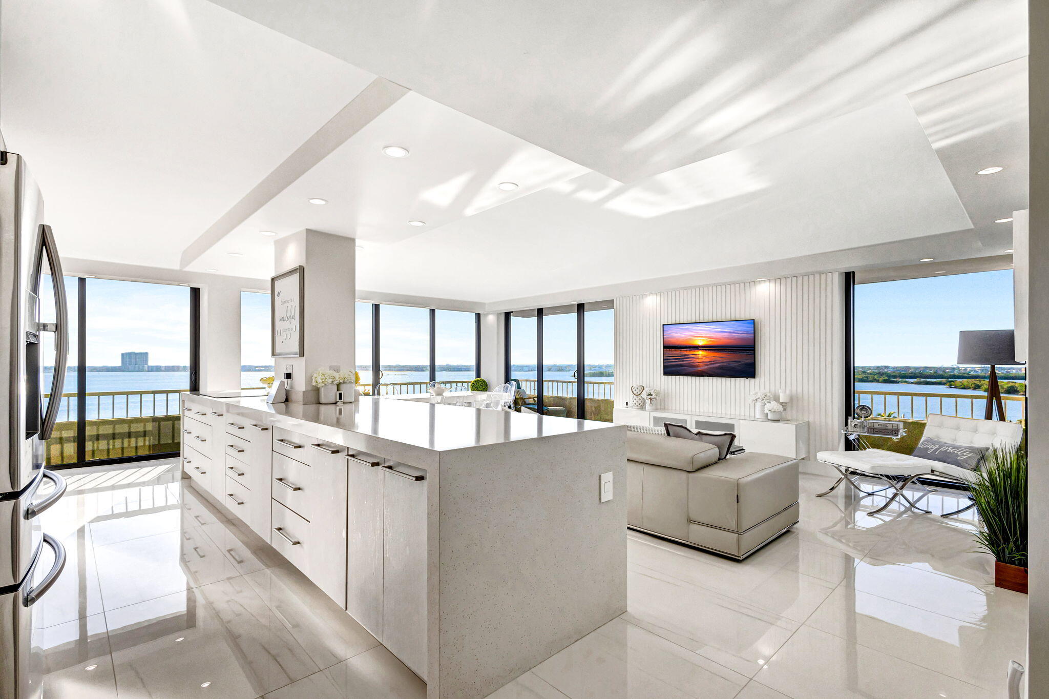 5510 N Ocean Drive 8-D