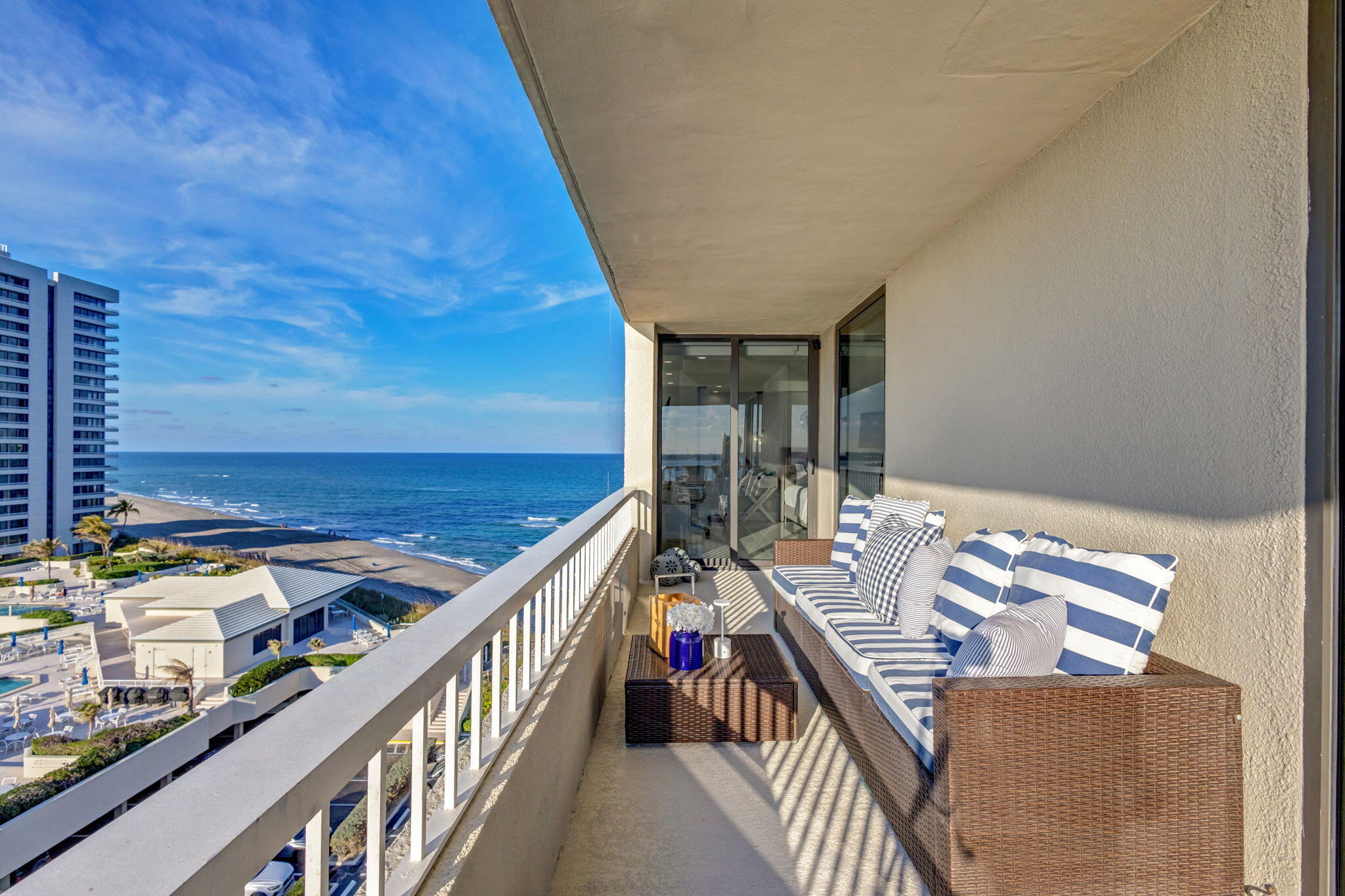 5510 N Ocean Drive 8-D