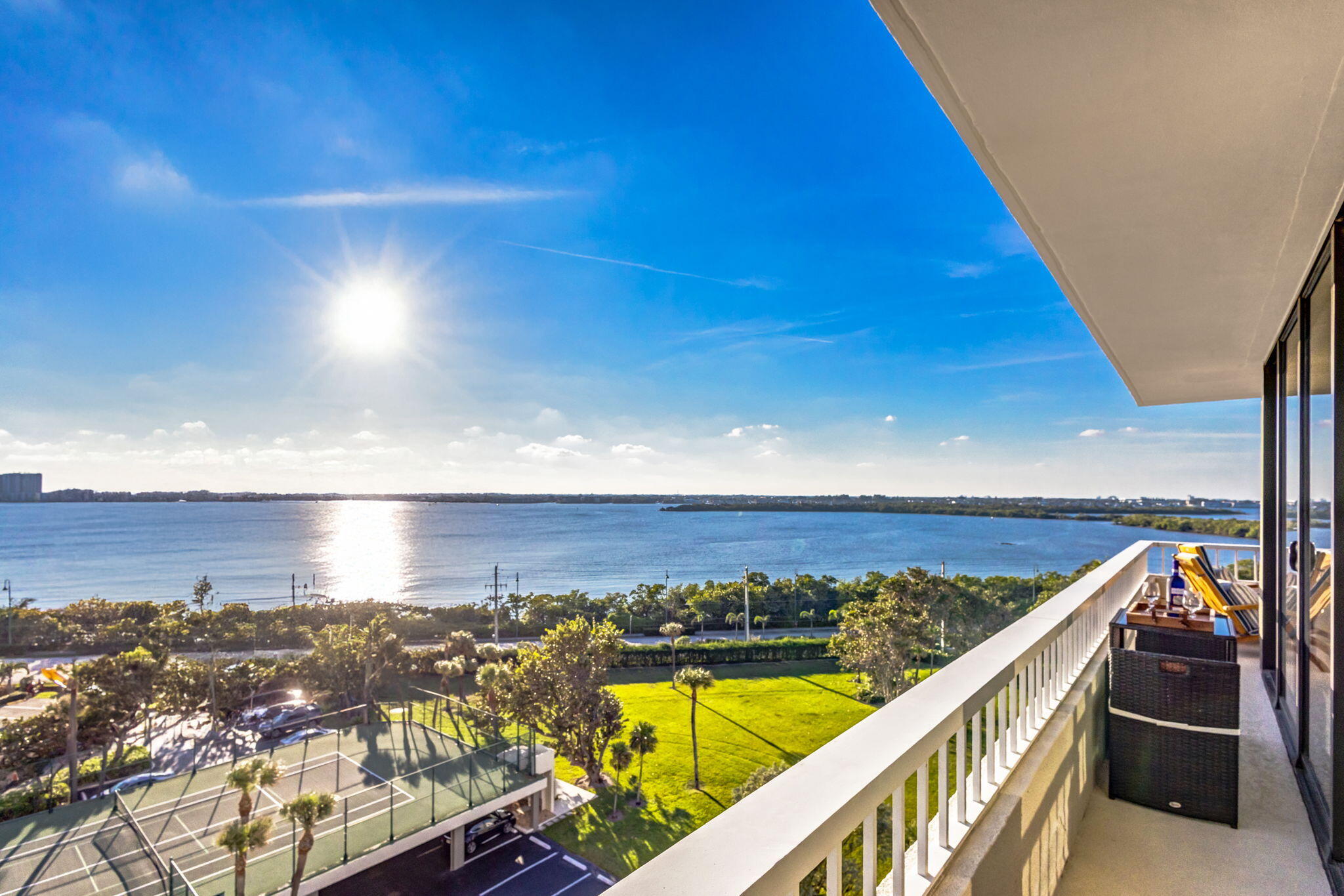 5510 N Ocean Drive 8-D