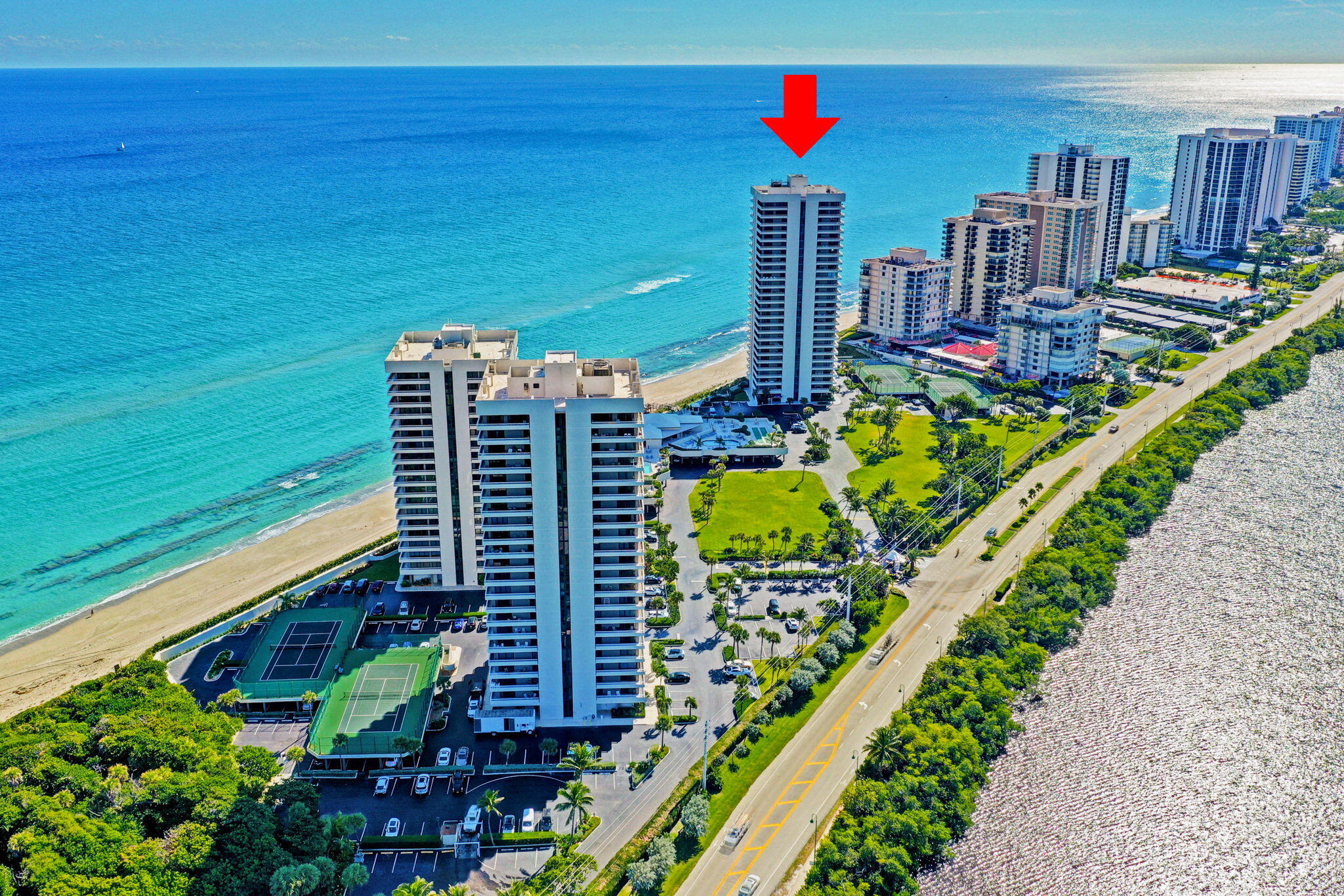 5510 N Ocean Drive 8-D