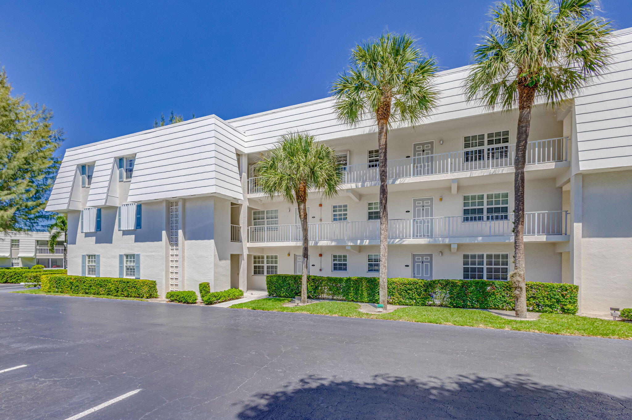 1190 Sugar Sands Boulevard Unit: 418 1st Fl