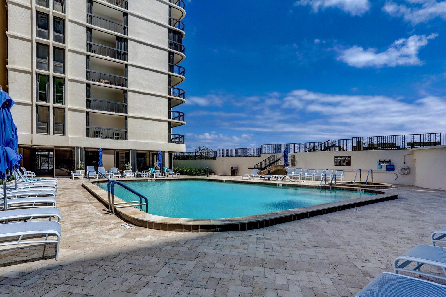 5380 N Ocean Drive Ph - B