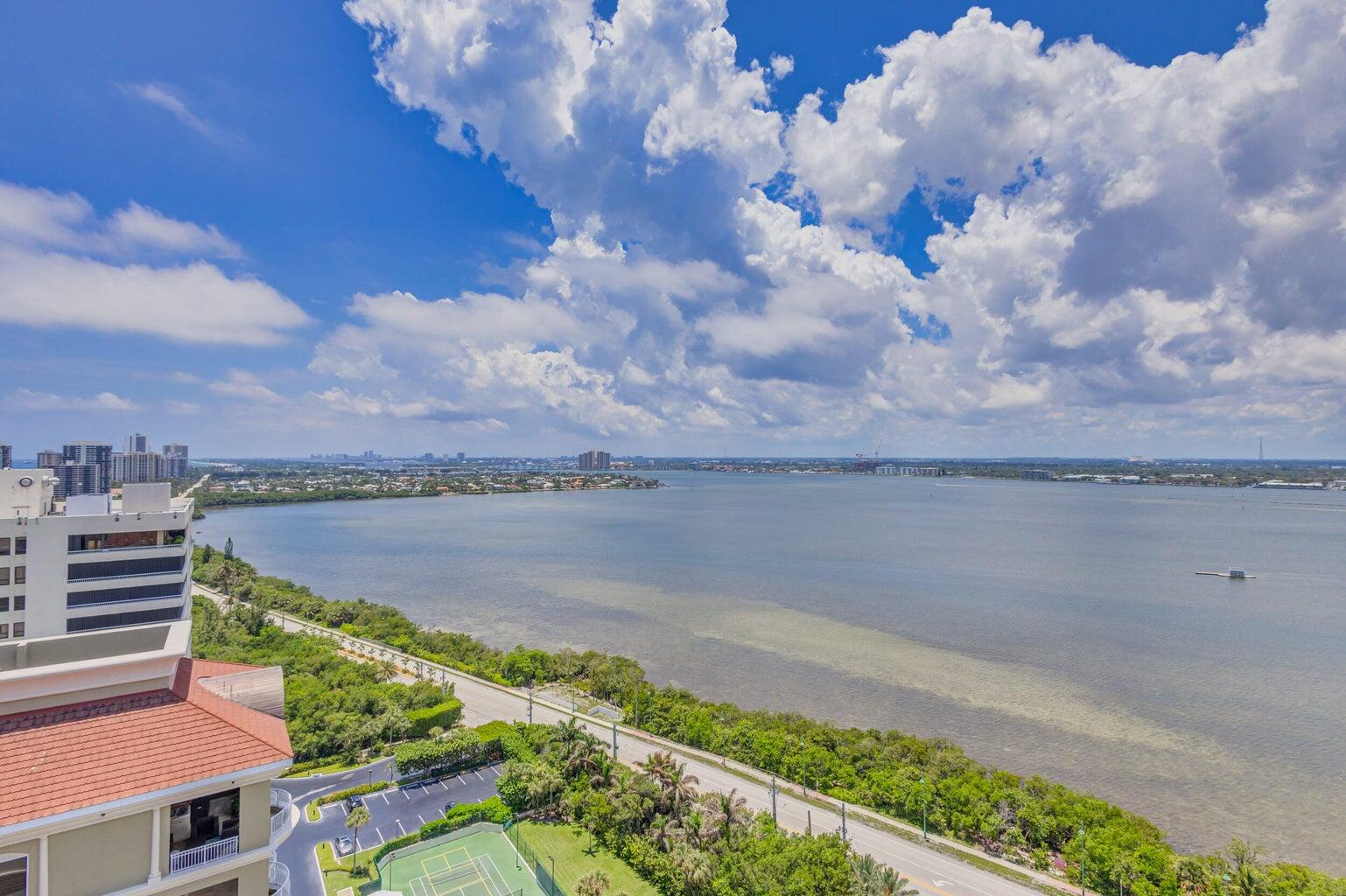 5380 N Ocean Drive Ph - B
