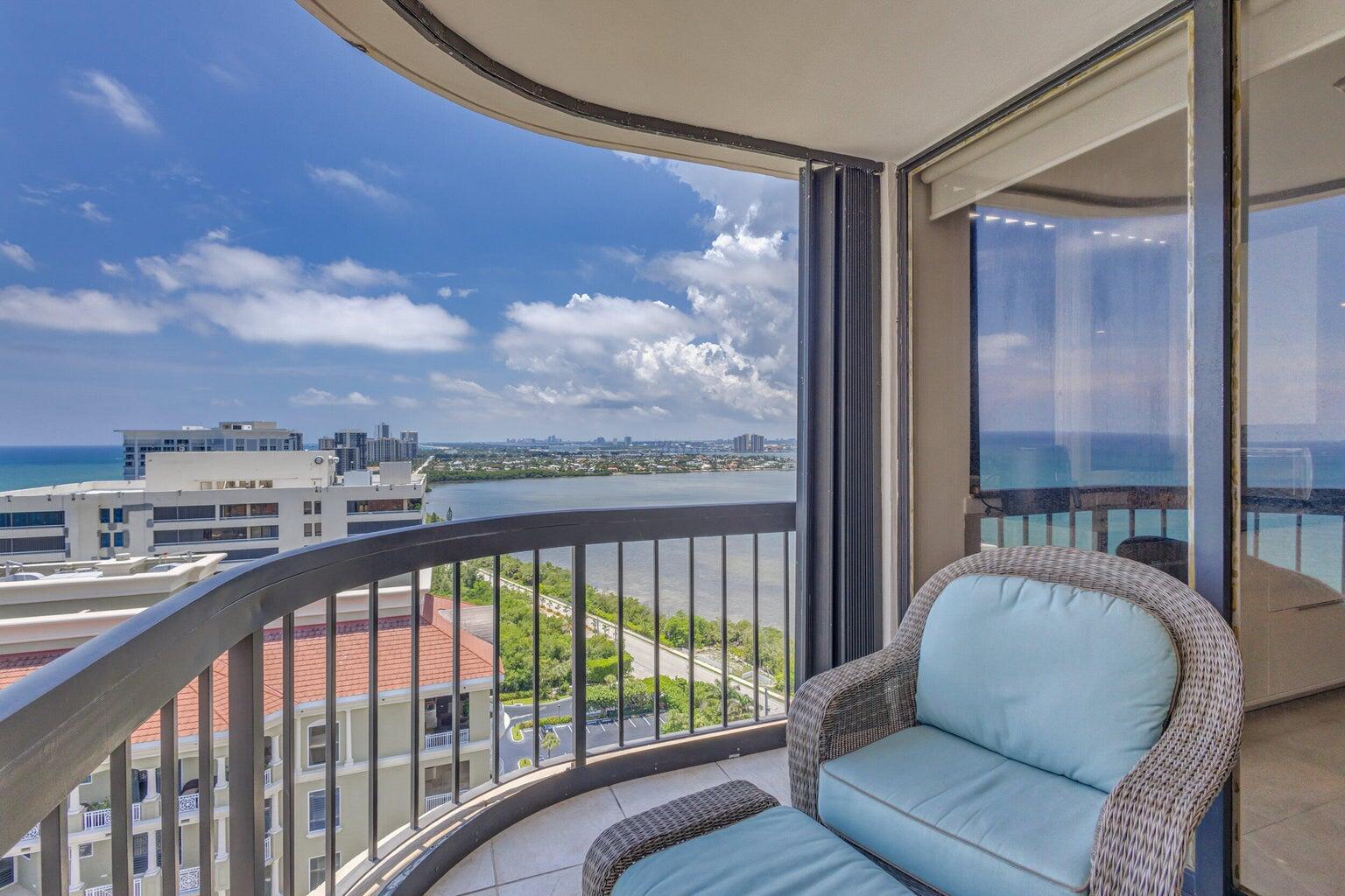 5380 N Ocean Drive Ph - B