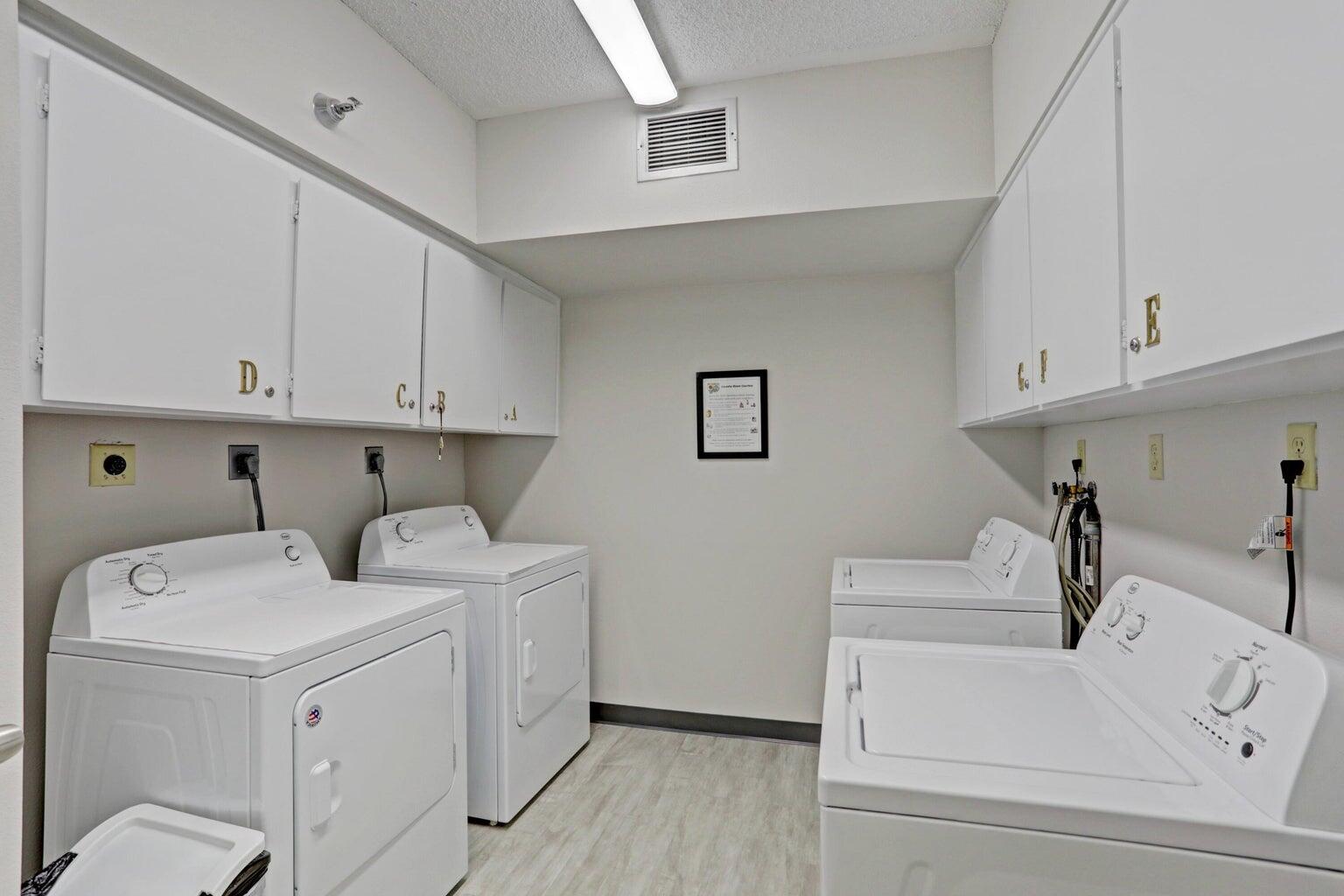 5380 N Ocean Drive Ph - B