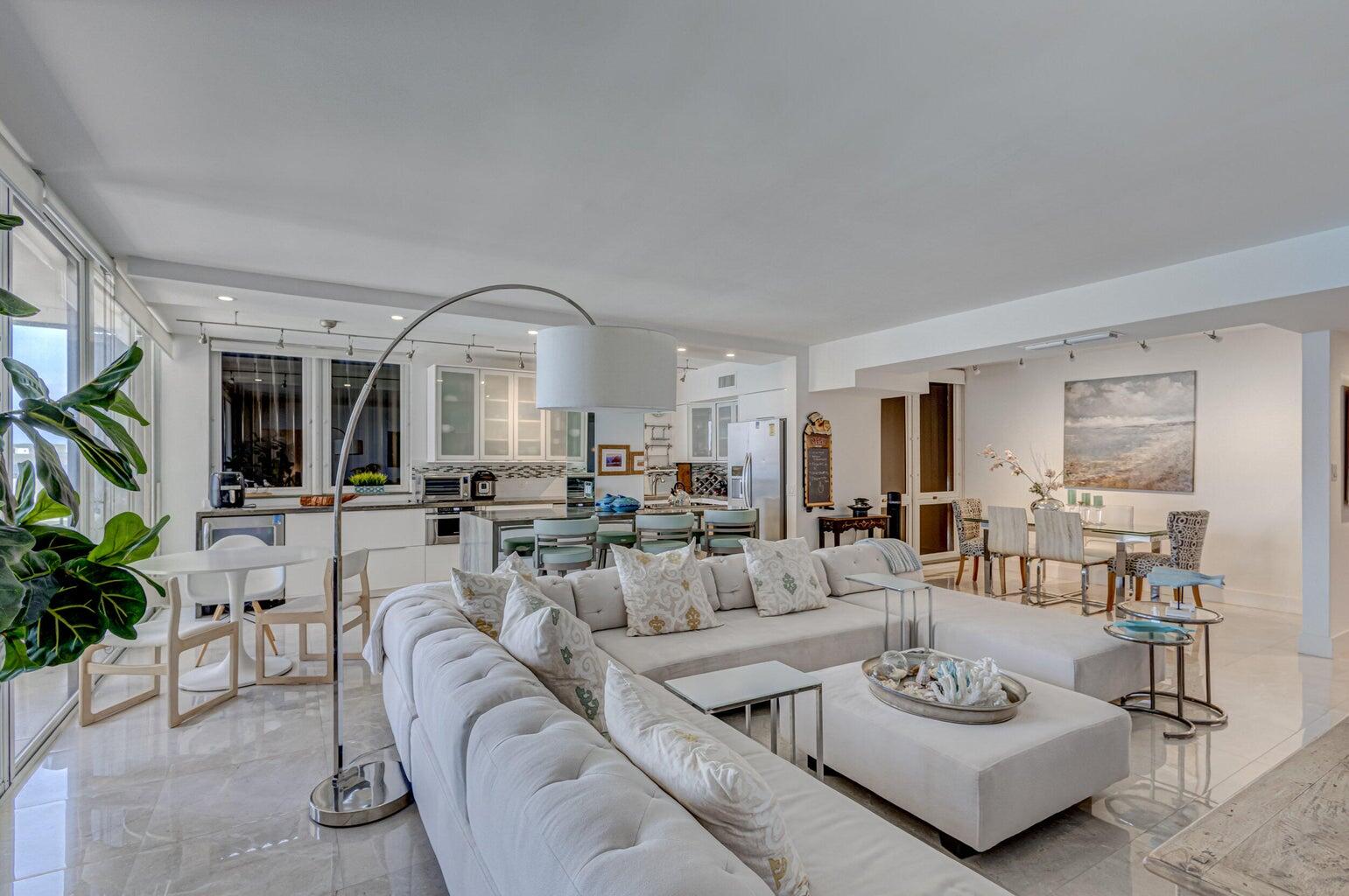 5380 N Ocean Drive Ph - B