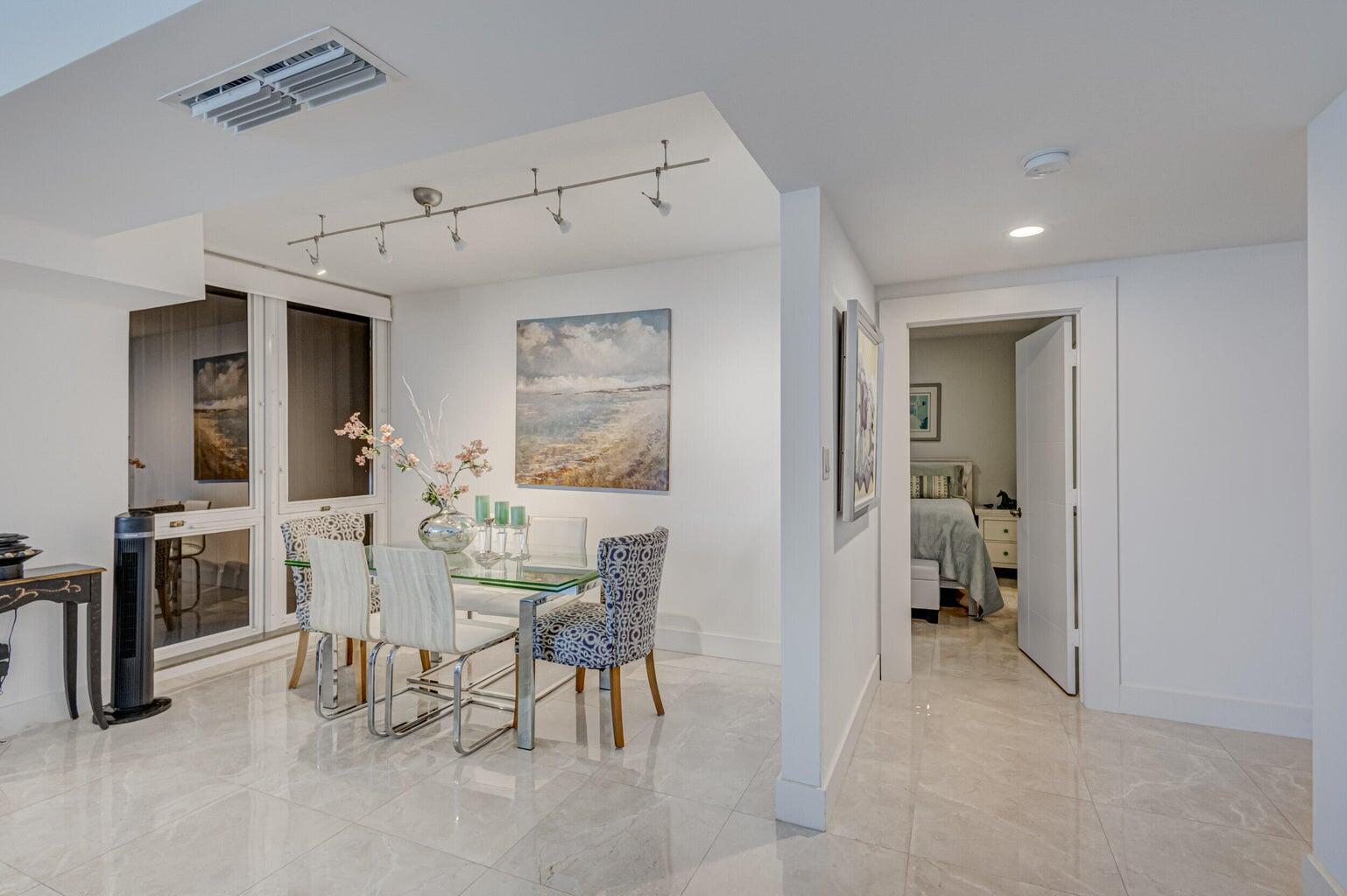 5380 N Ocean Drive Ph - B