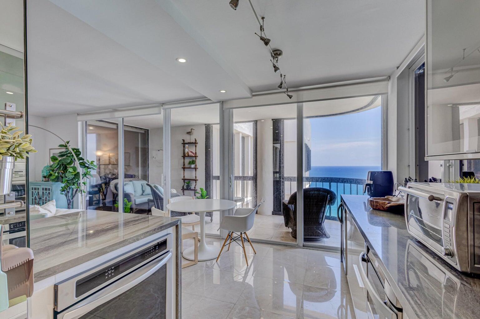 5380 N Ocean Drive Ph - B