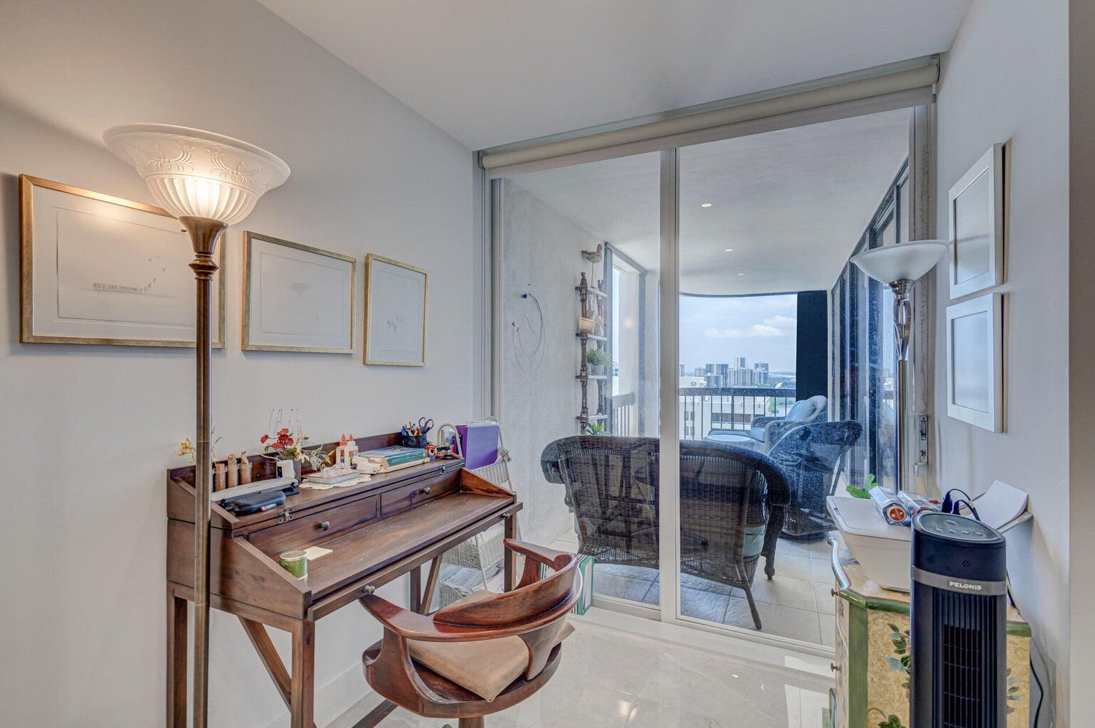 5380 N Ocean Drive Ph - B