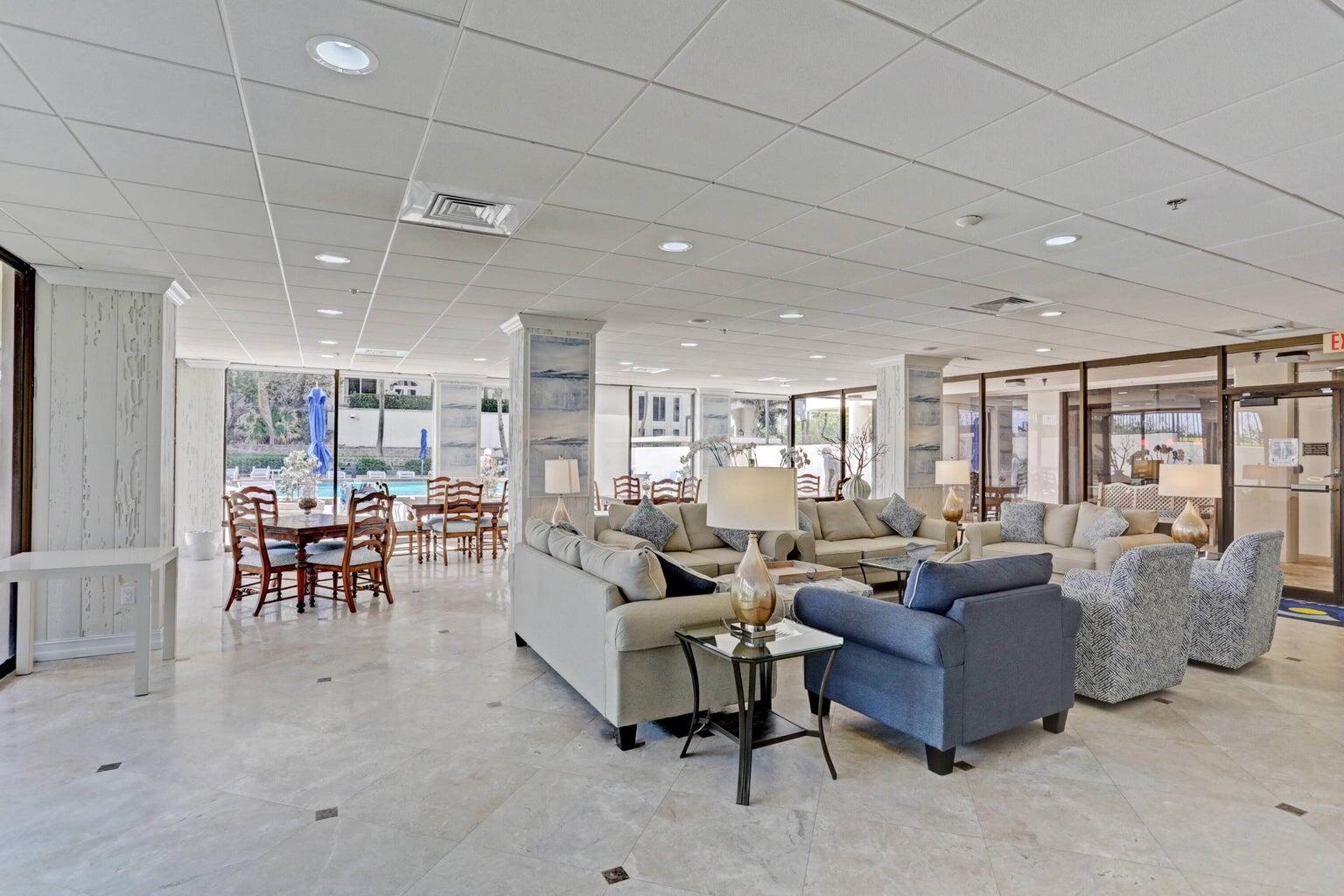 5380 N Ocean Drive Ph - B
