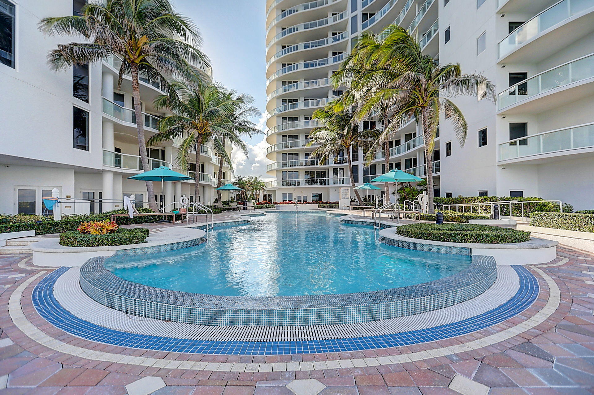 4600 N Ocean Drive 601