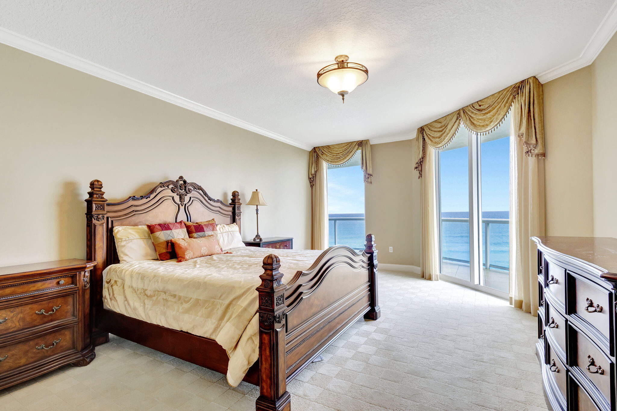 4600 N Ocean Drive 601