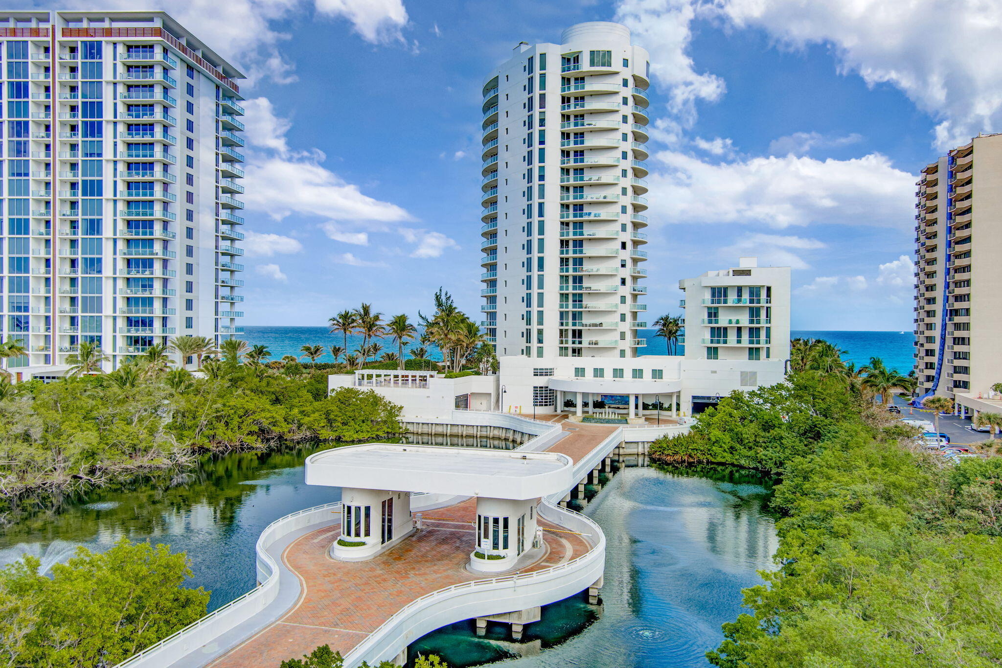 4600 N Ocean Drive 601