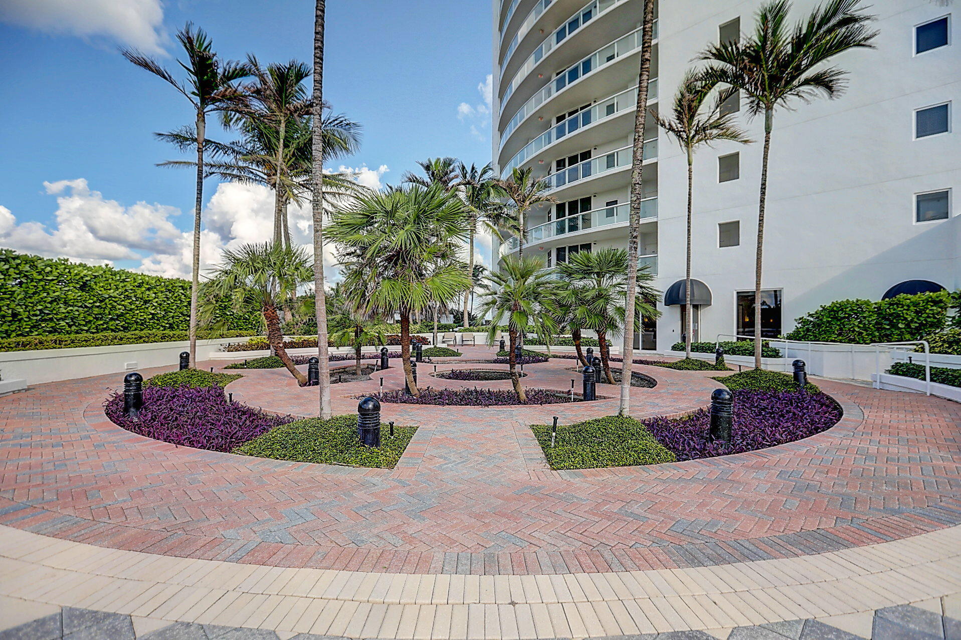 4600 N Ocean Drive 601