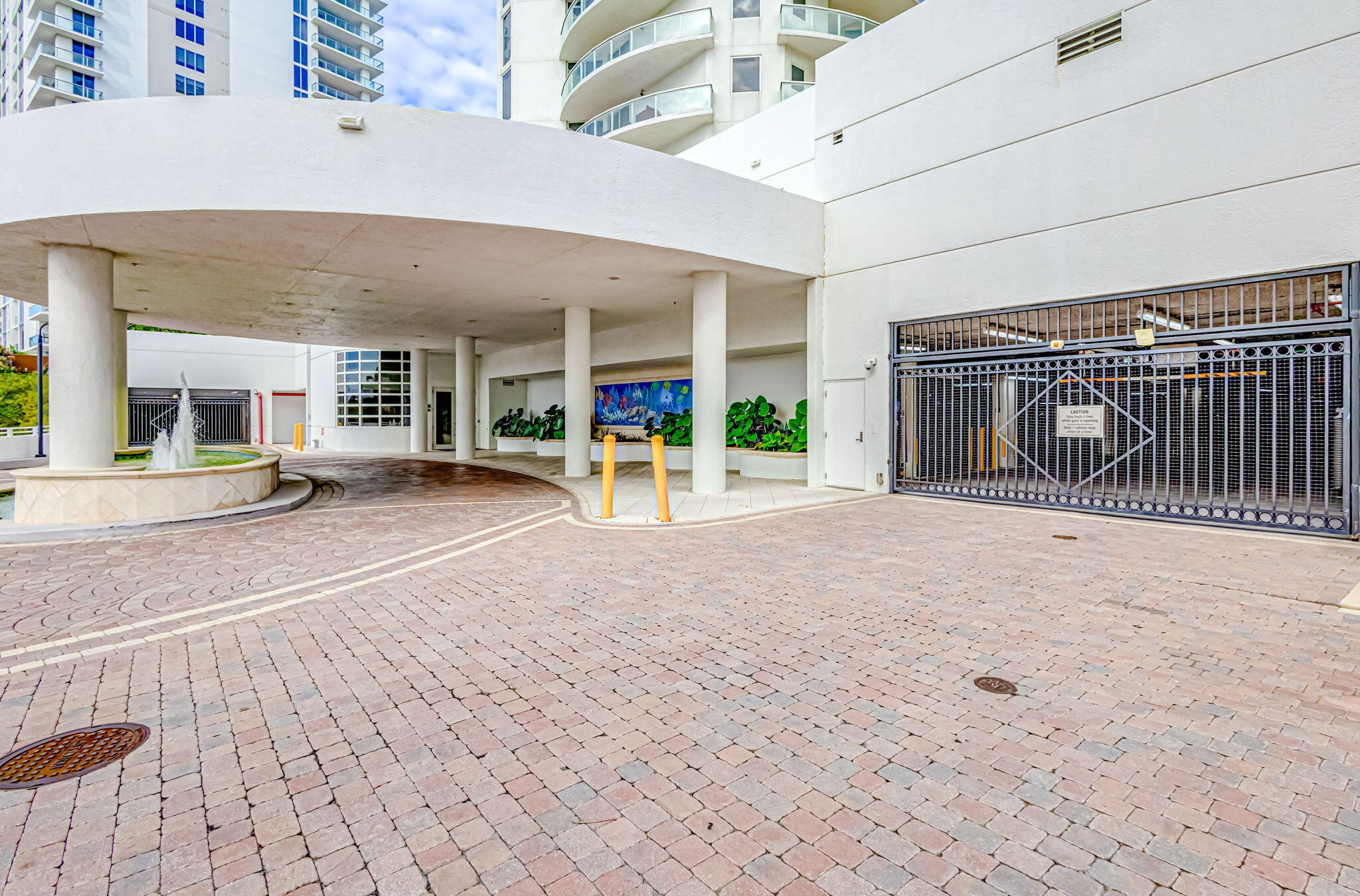 4600 N Ocean Drive 601