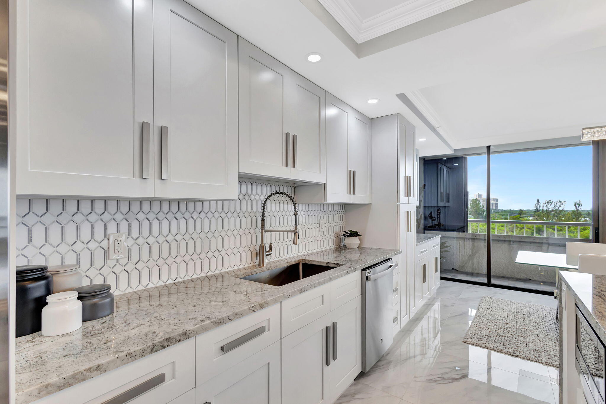 5280 N Ocean Drive 3-E