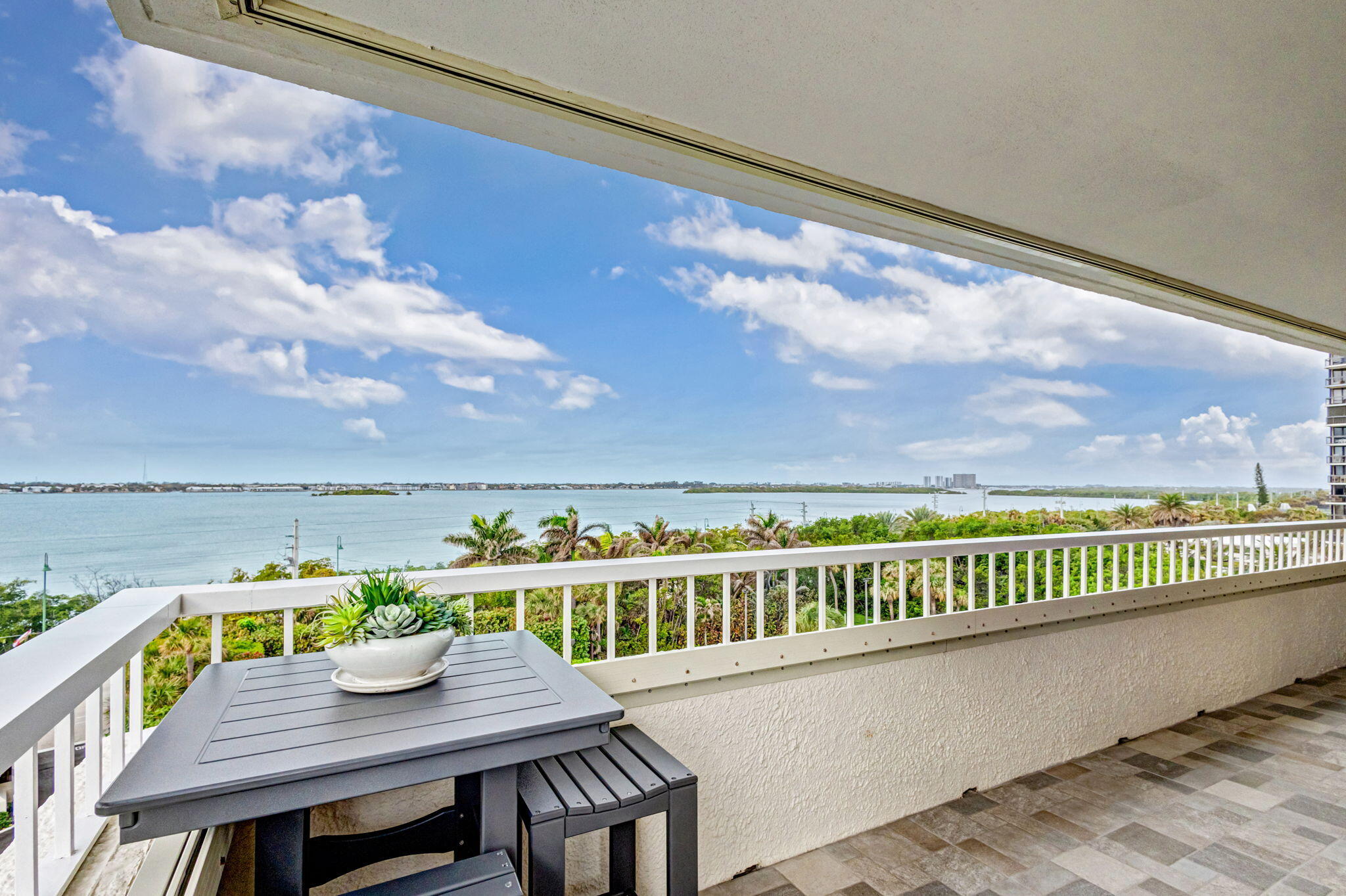 5280 N Ocean Drive 3-E