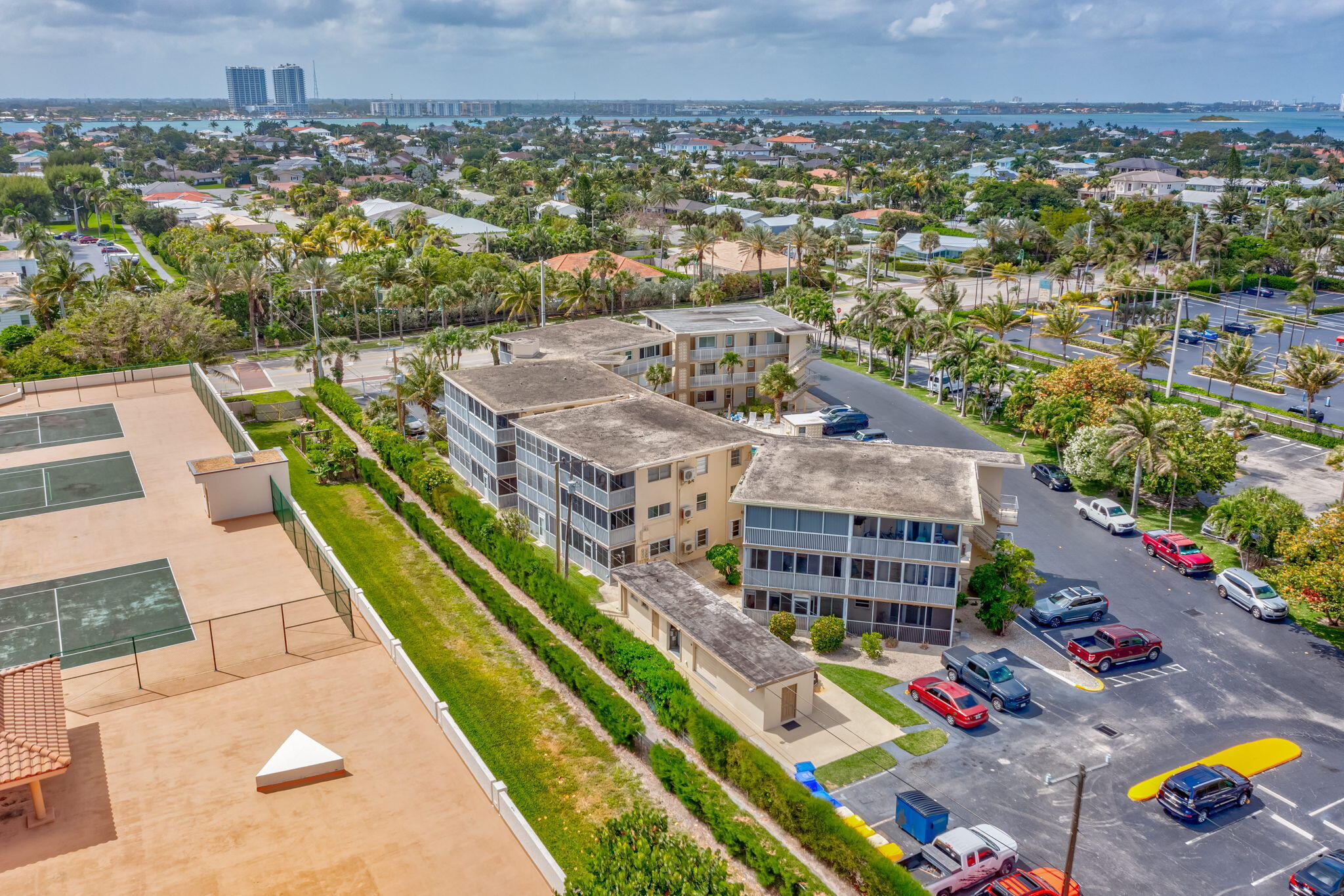 3600 N Ocean Drive 221
