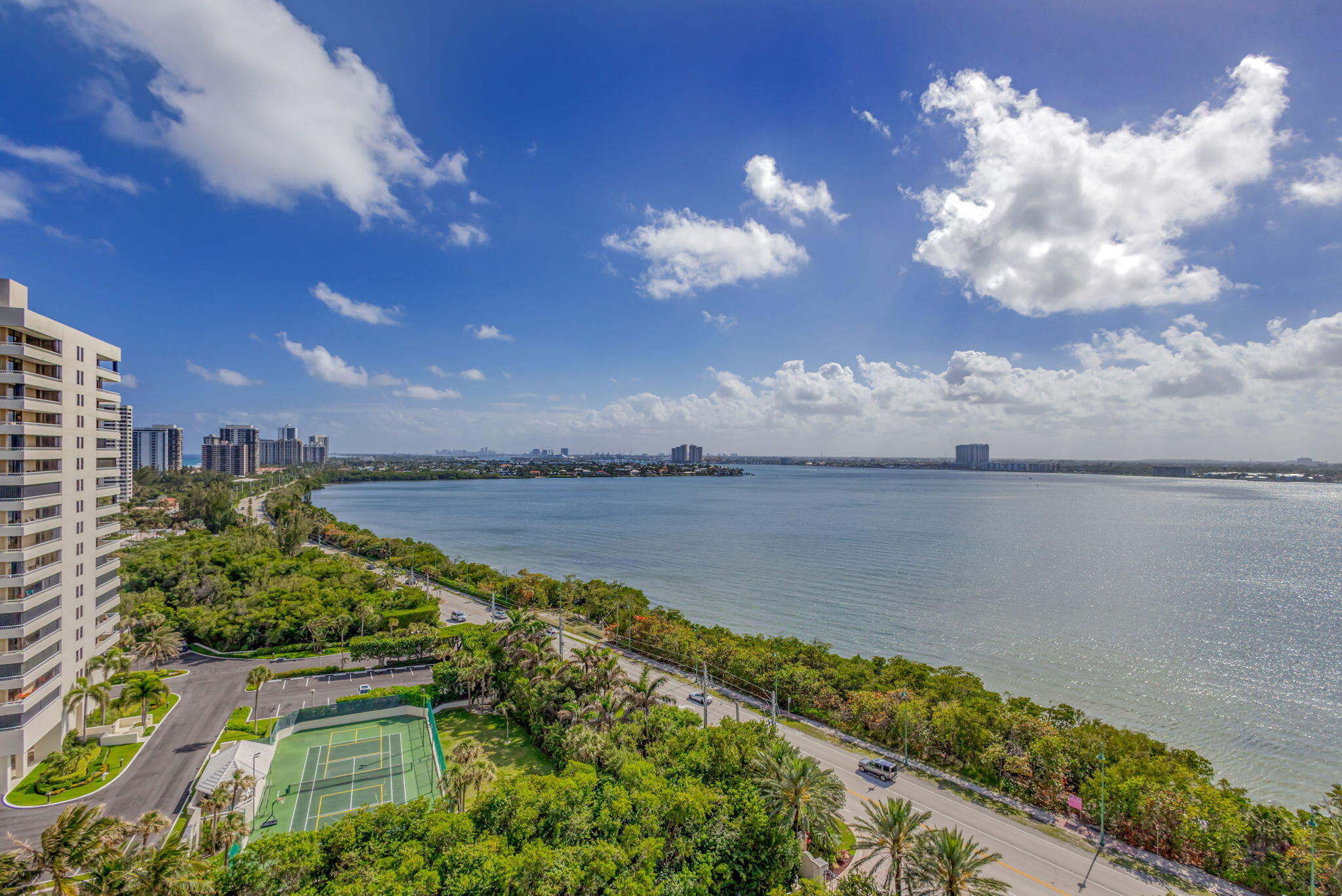 5380 N Ocean Drive 15 A