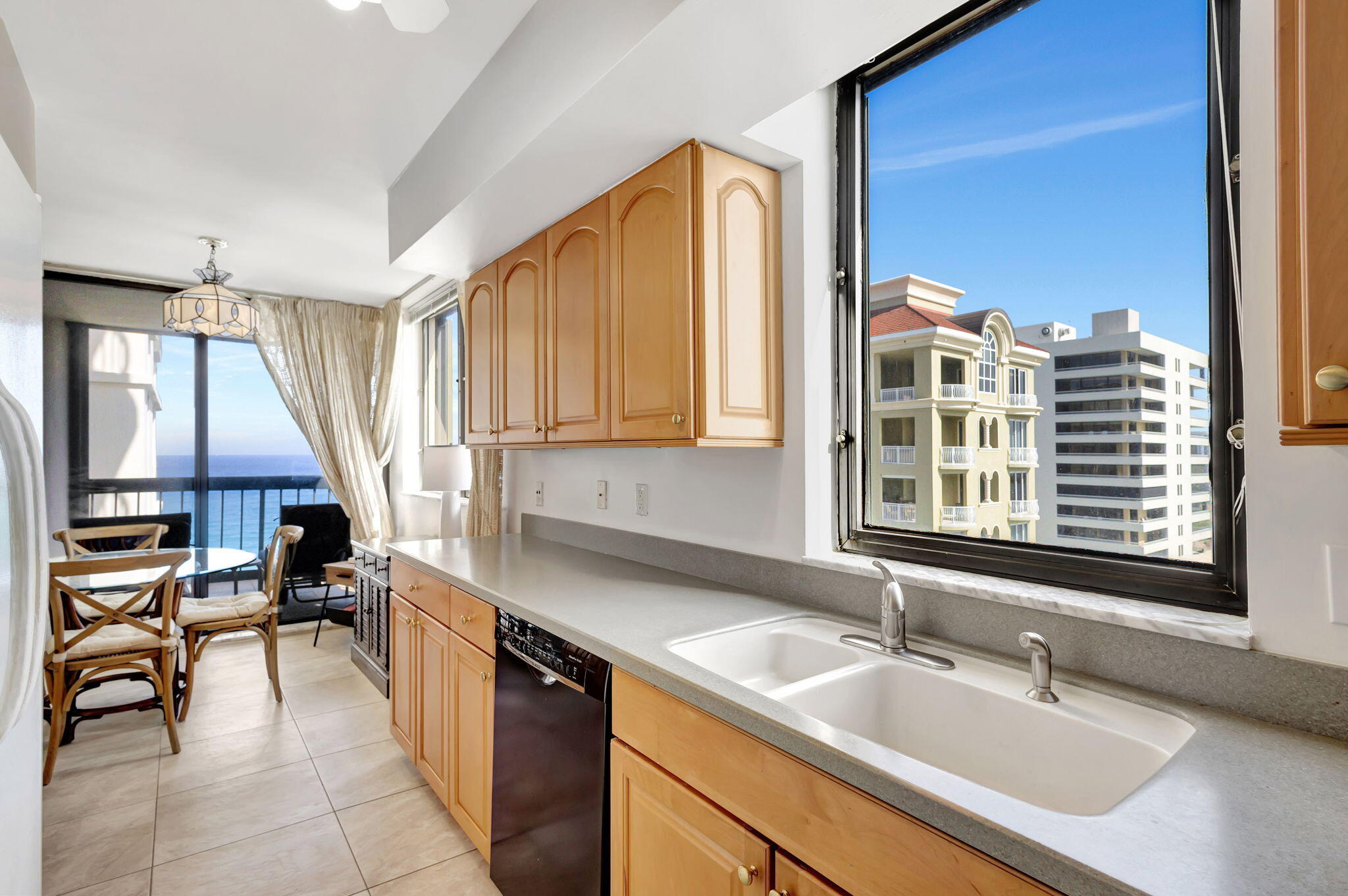 5380 N Ocean Drive 15 A