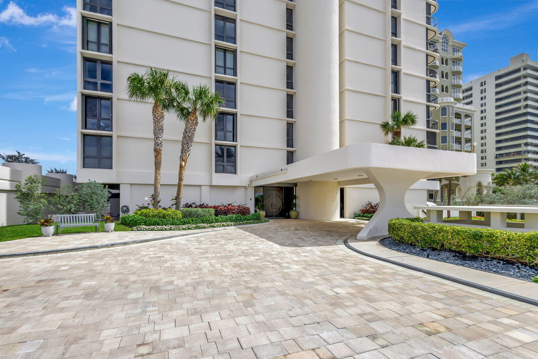5380 N Ocean Drive 15 A