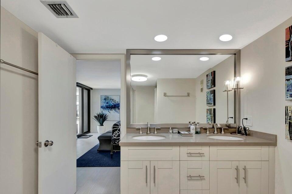 5550 N Ocean Drive 8-A