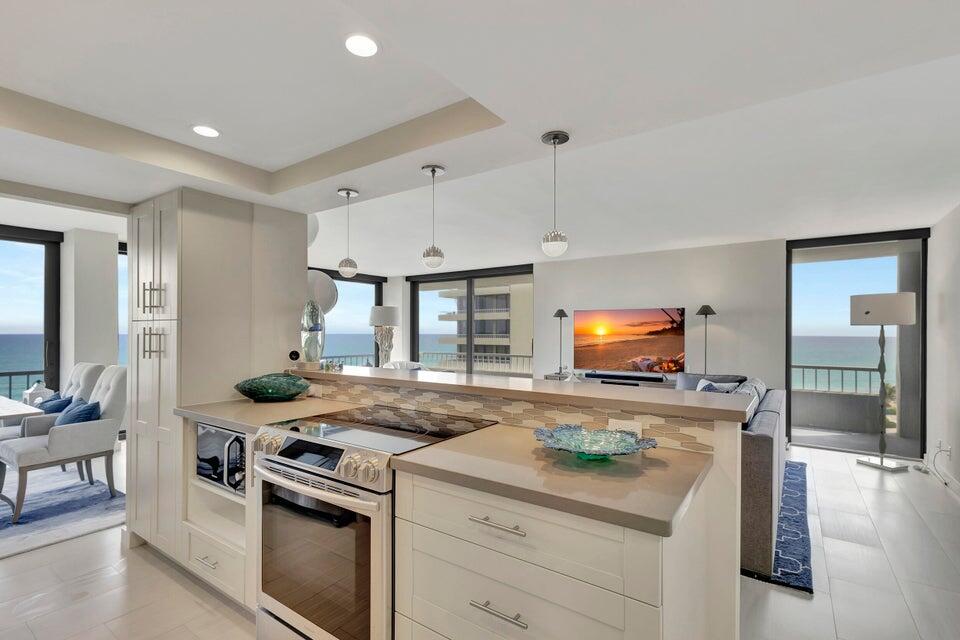 5550 N Ocean Drive 8-A