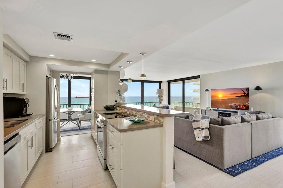 5550 N Ocean Drive 8-A