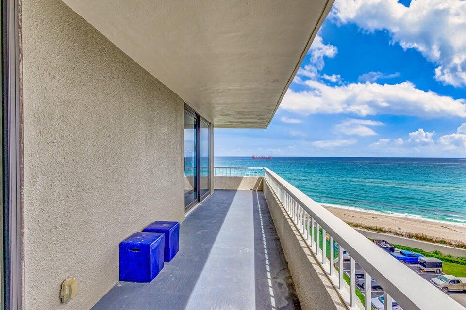 5550 N Ocean Drive 8-A