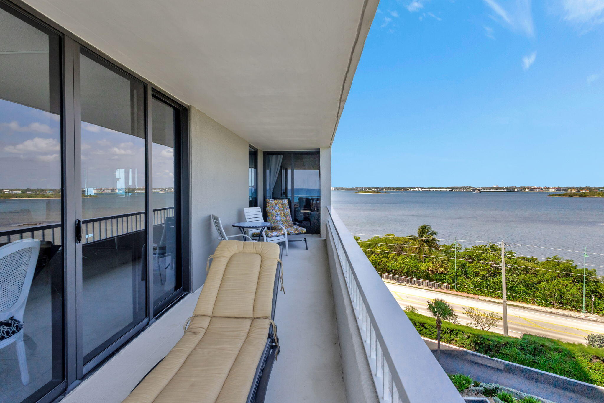 5550 N Ocean Drive 7-C