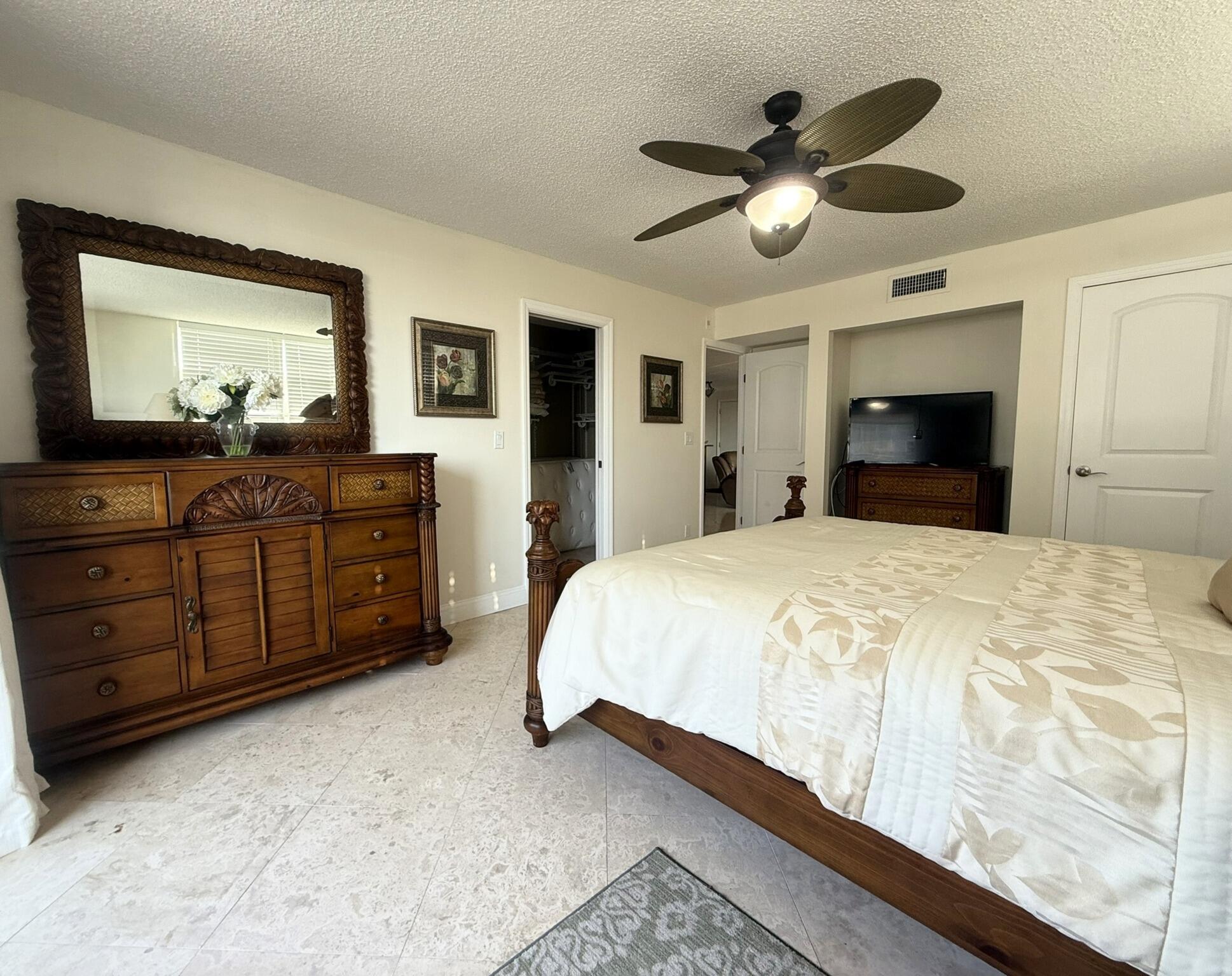3640 N Ocean Drive 327