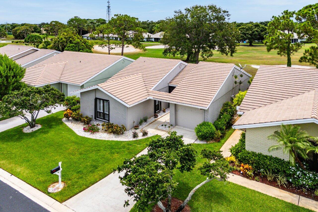 2705 SW Egret Pond Circle