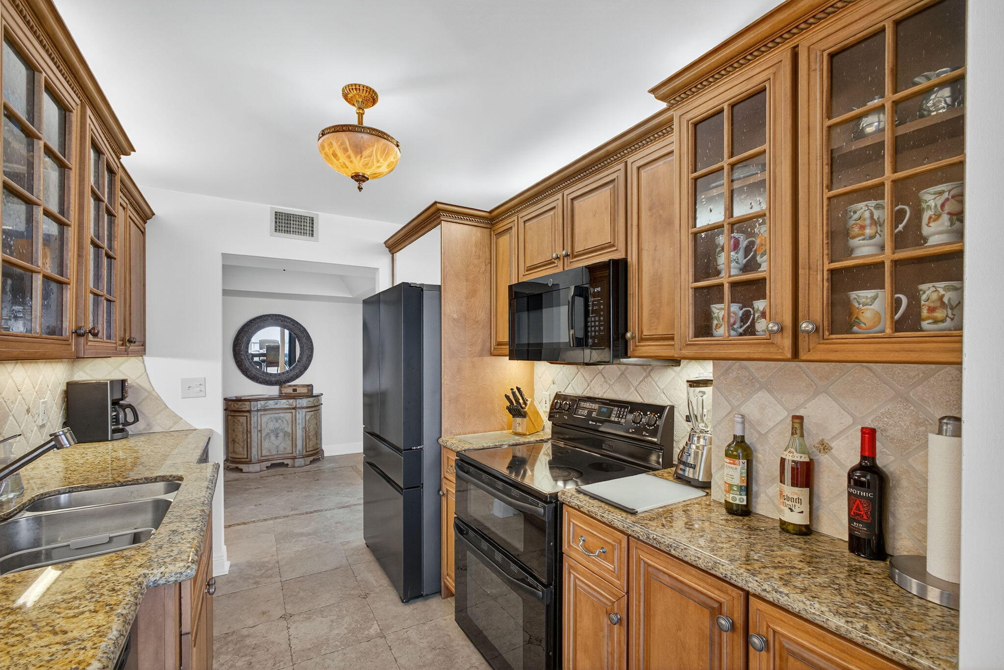 5550 N Ocean Drive 20 C