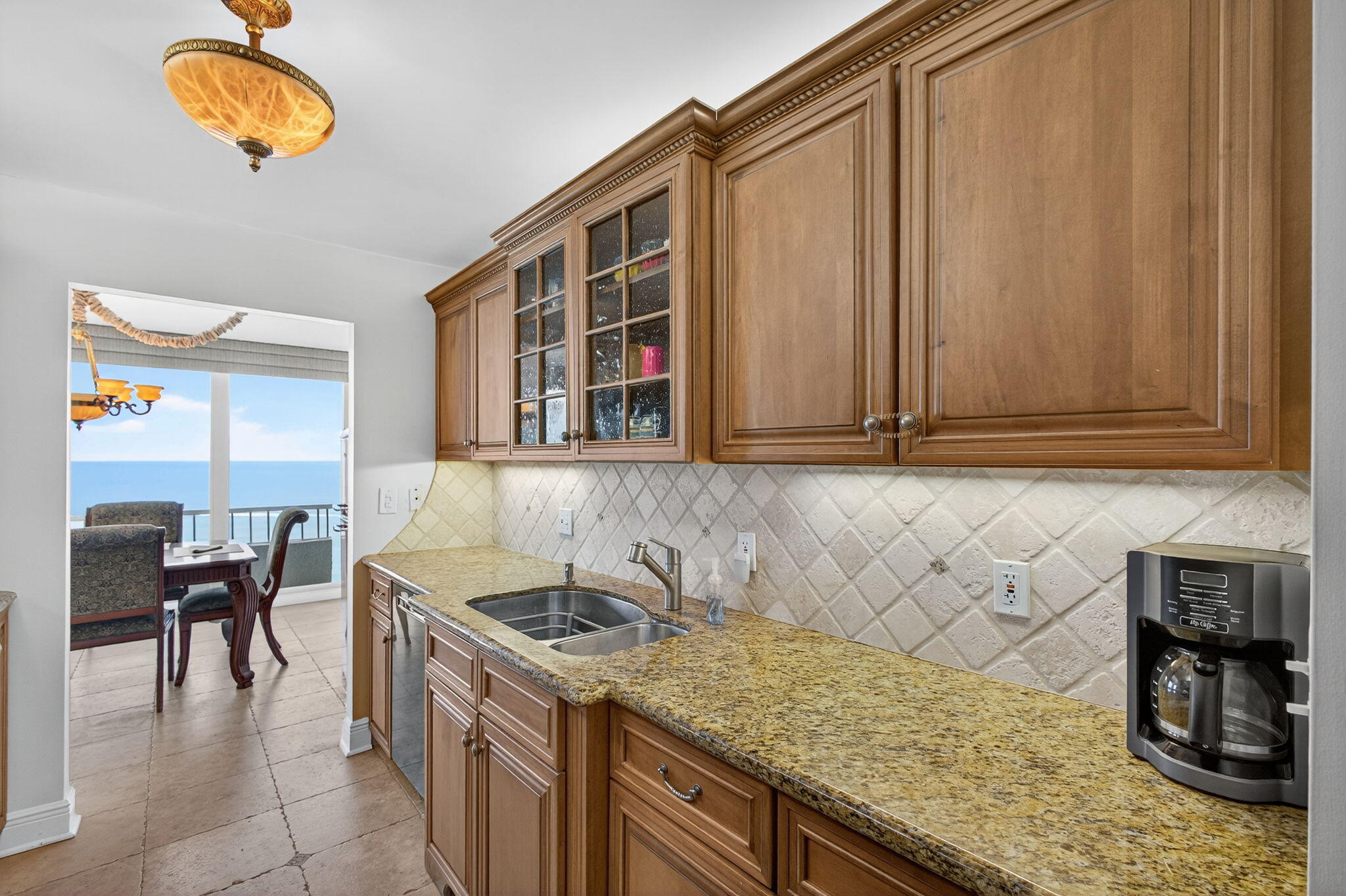 5550 N Ocean Drive 20 C