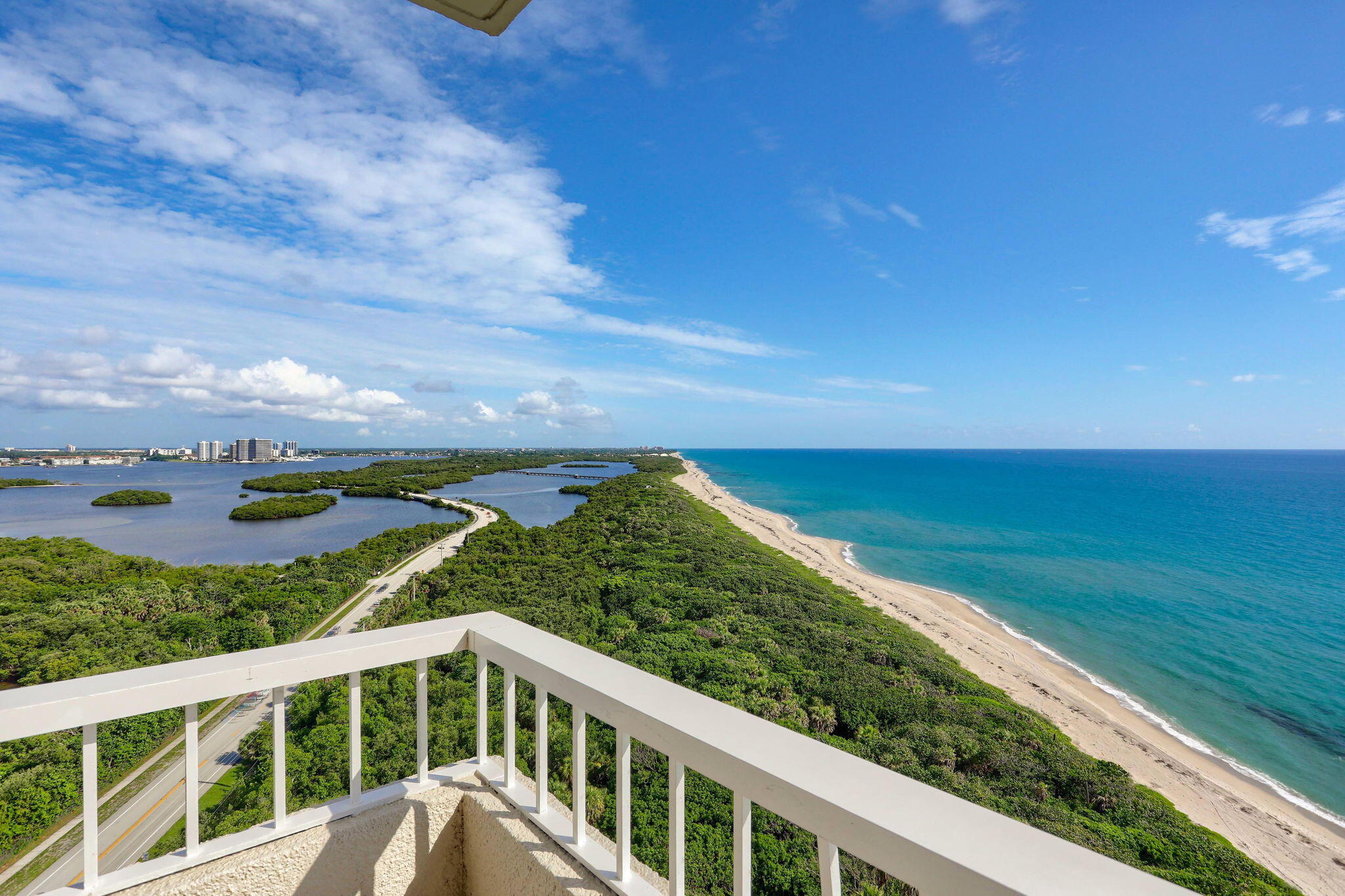 5550 N Ocean Drive 20 C