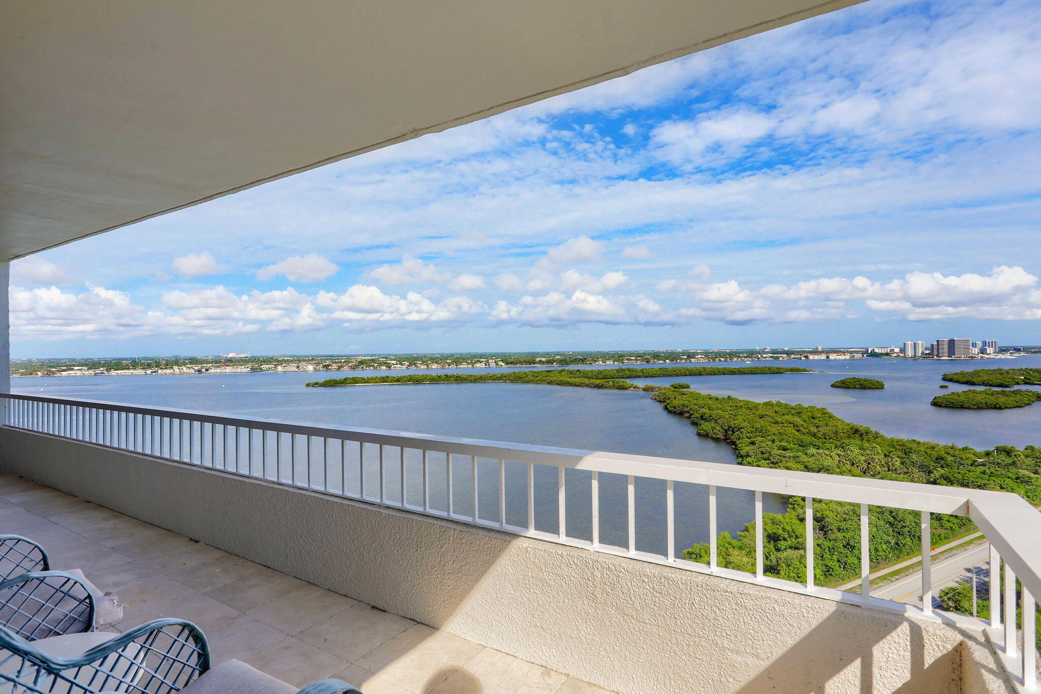 5550 N Ocean Drive 20 C