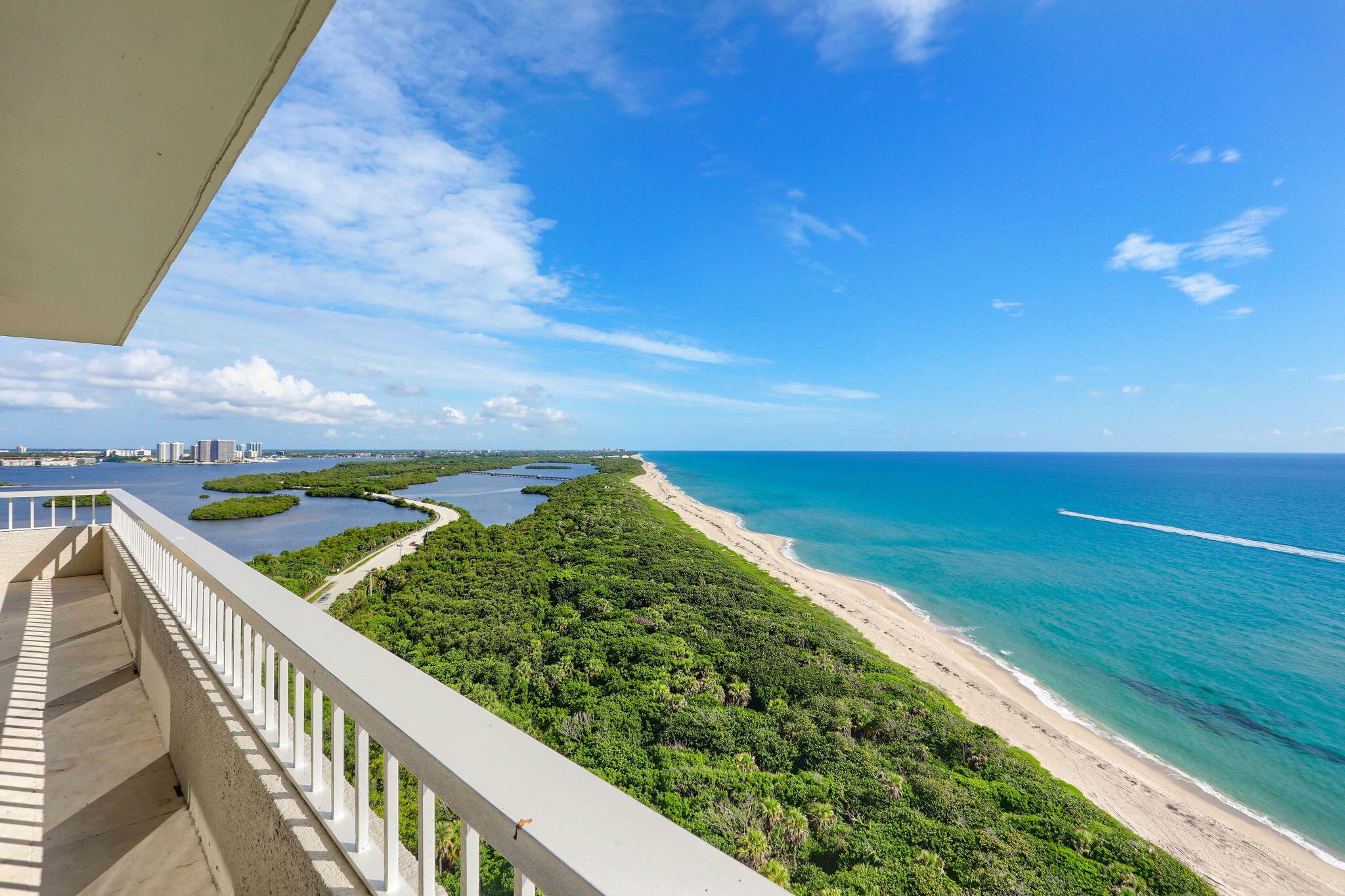 5550 N Ocean Drive 20 C