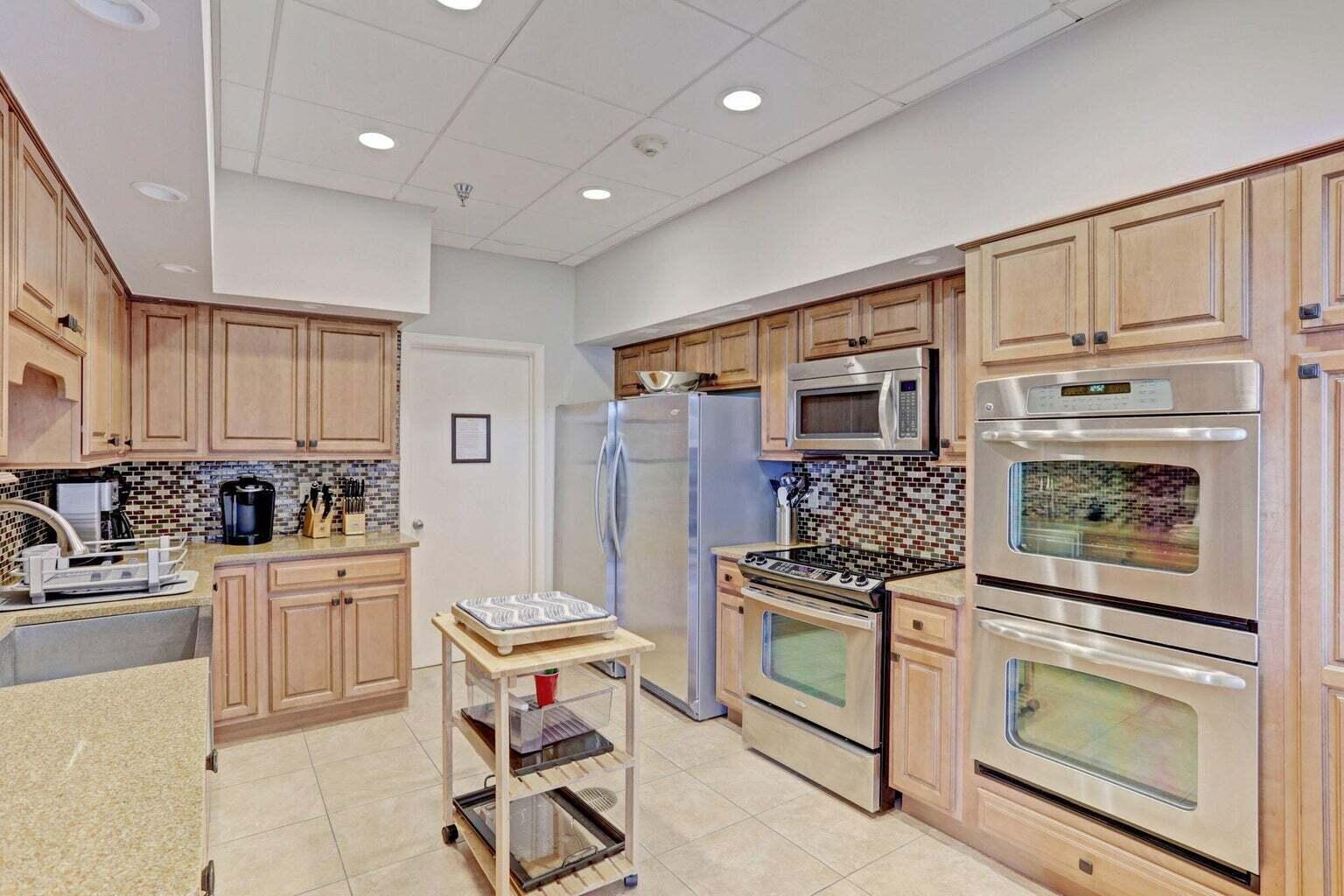 5380 N Ocean Drive 5 B