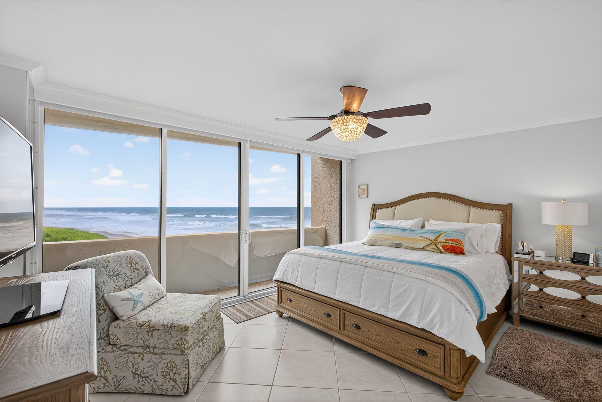 4200 N Ocean Drive 1-401
