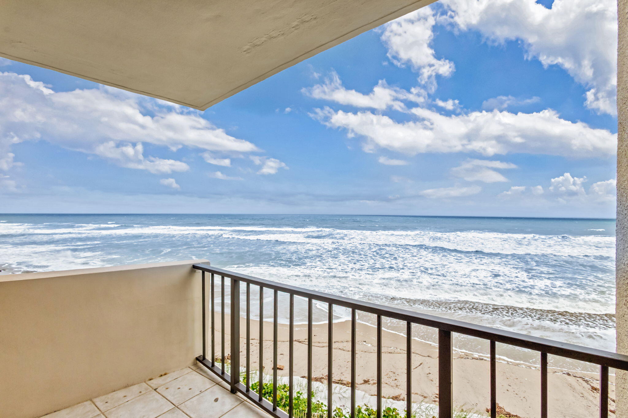 4200 N Ocean Drive 1-401