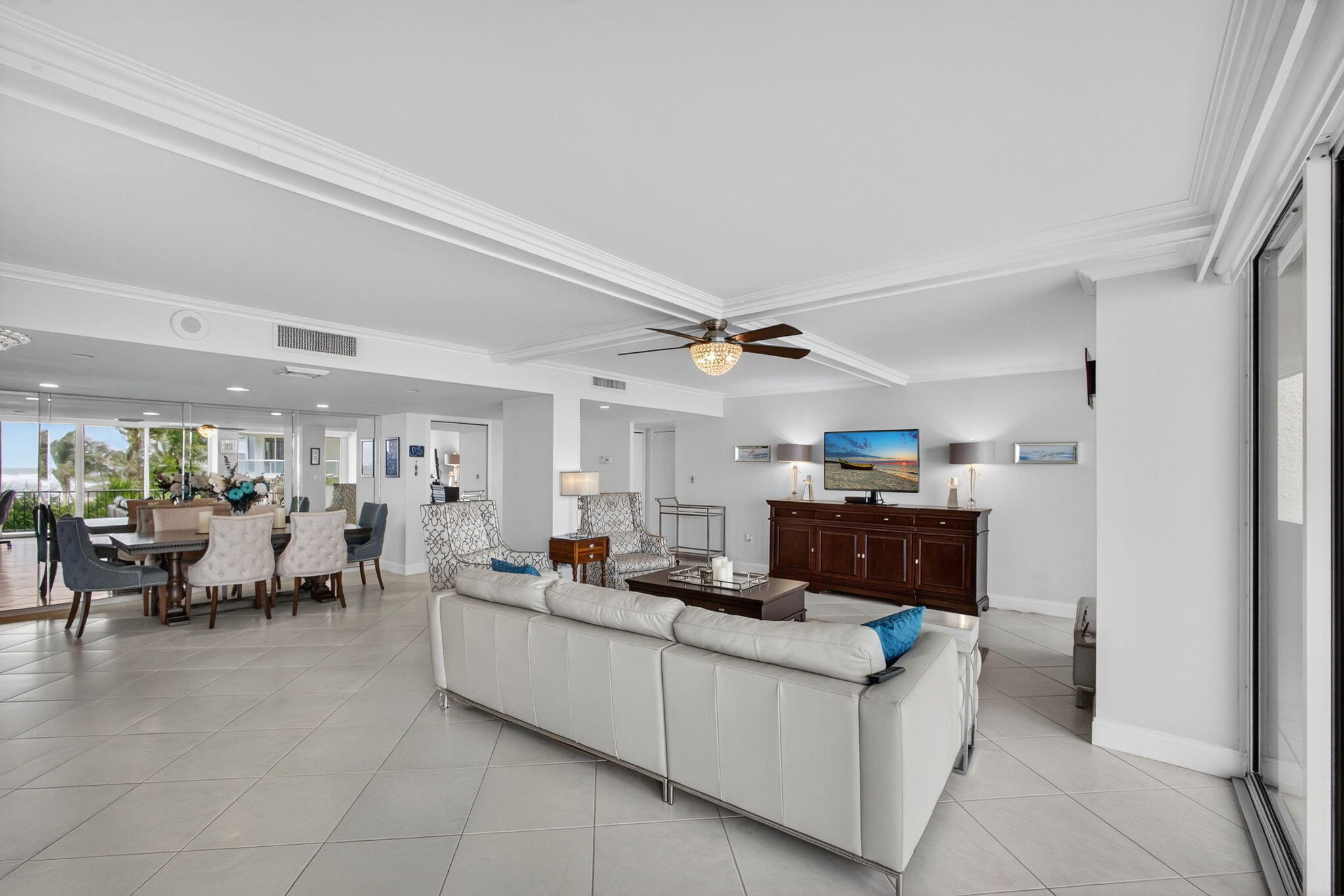 4200 N Ocean Drive 1-401