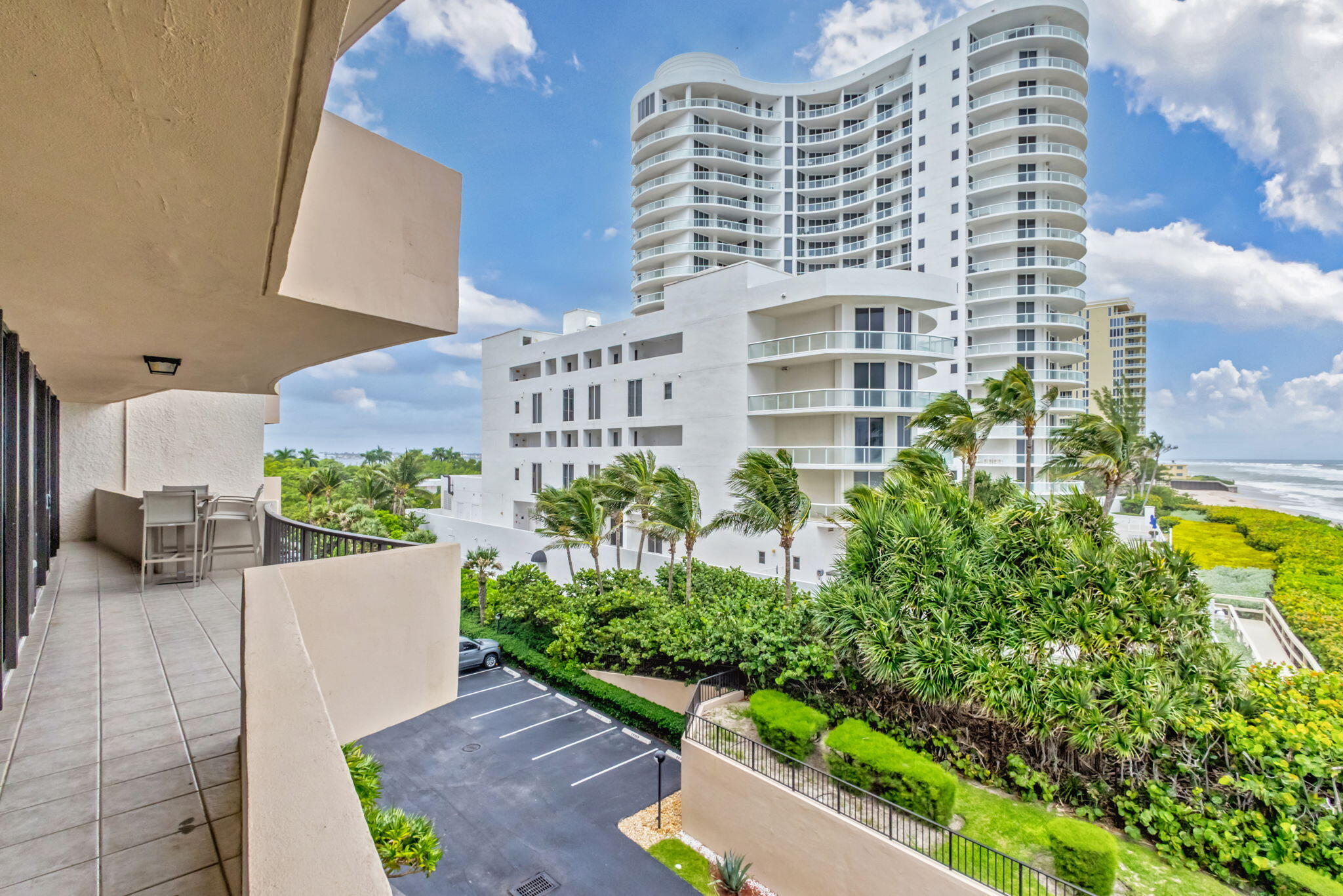 4200 N Ocean Drive 1-401