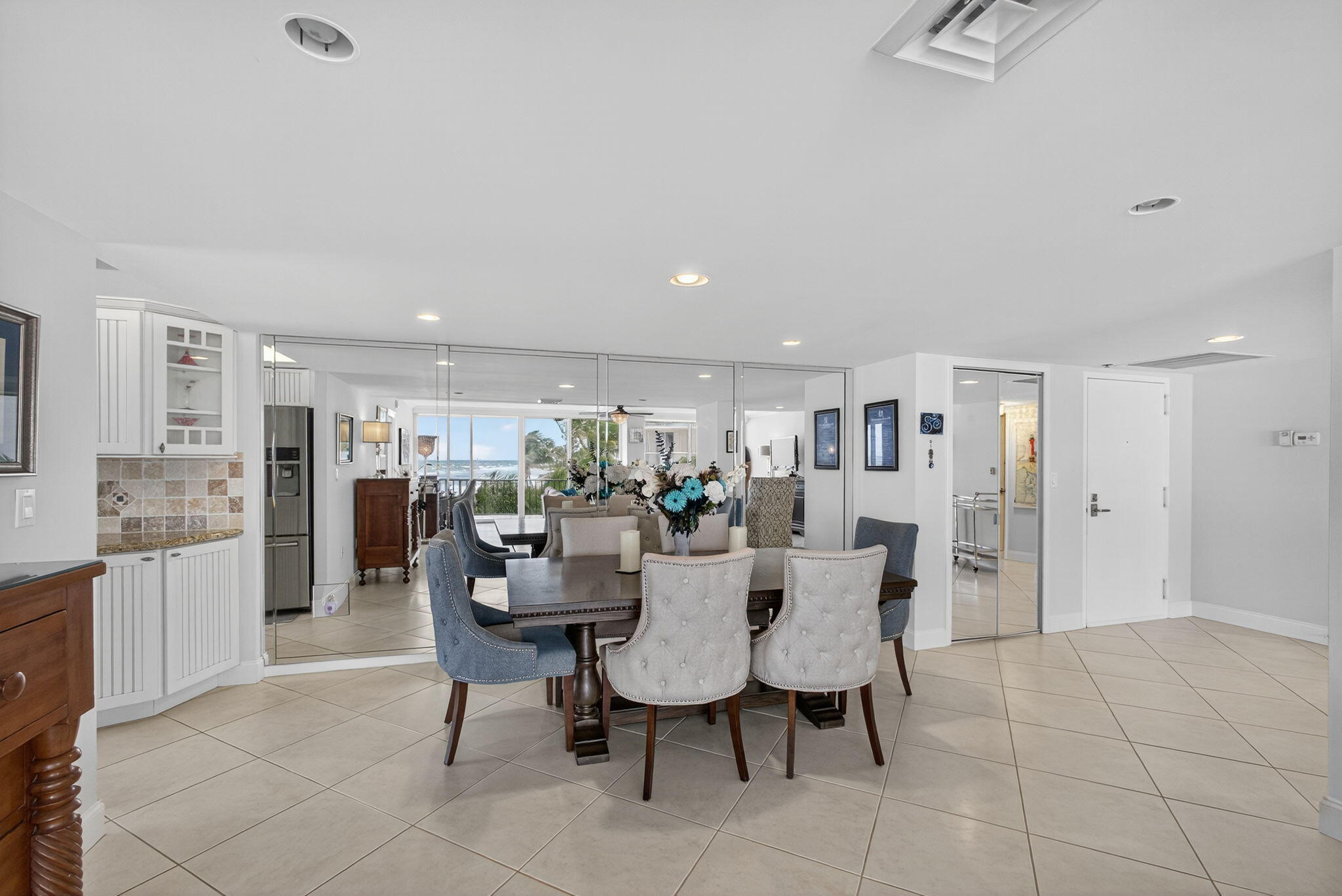 4200 N Ocean Drive 1-401