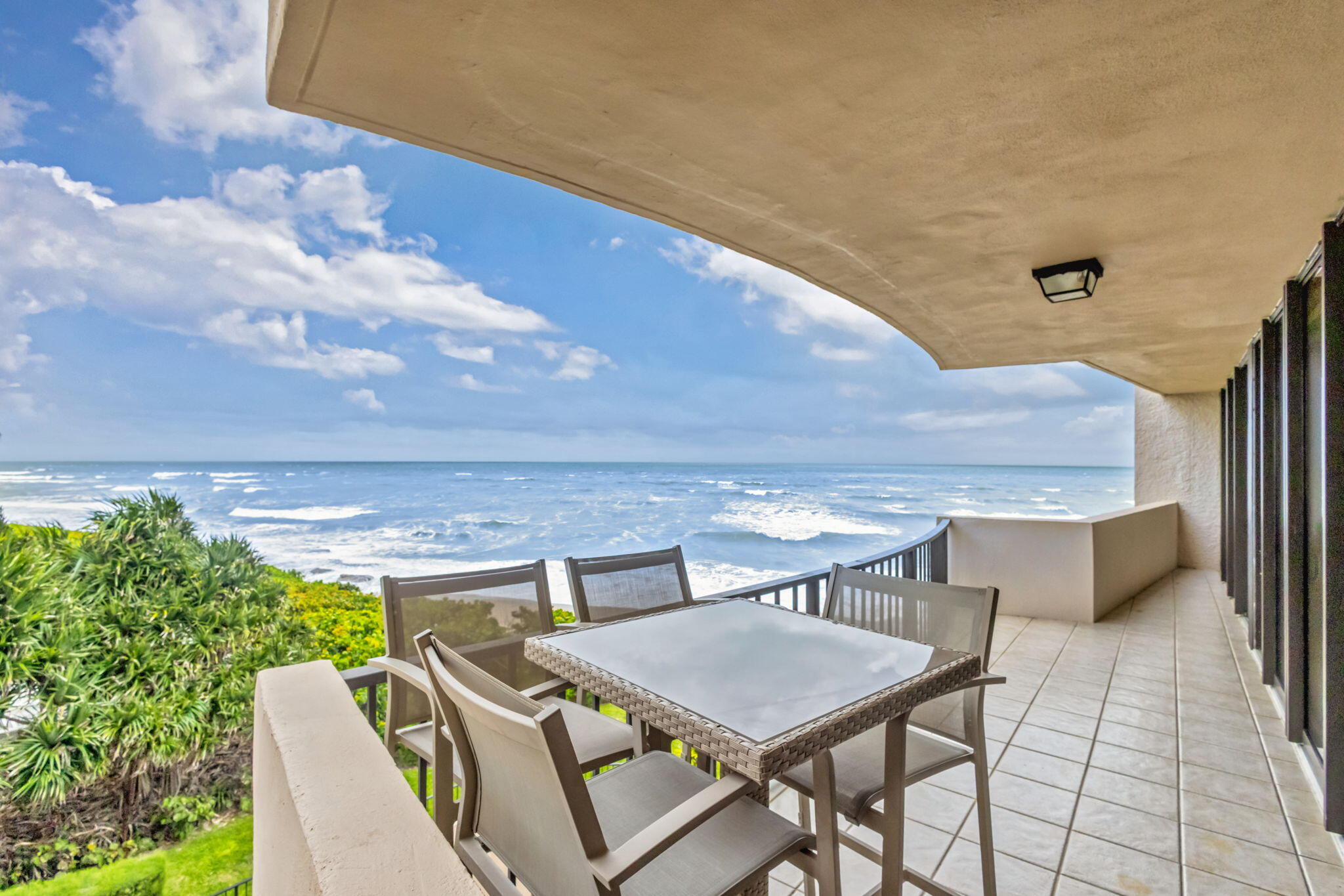4200 N Ocean Drive 1-401