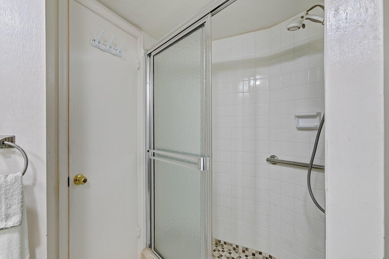 2800 N Ocean Drive B - 6d