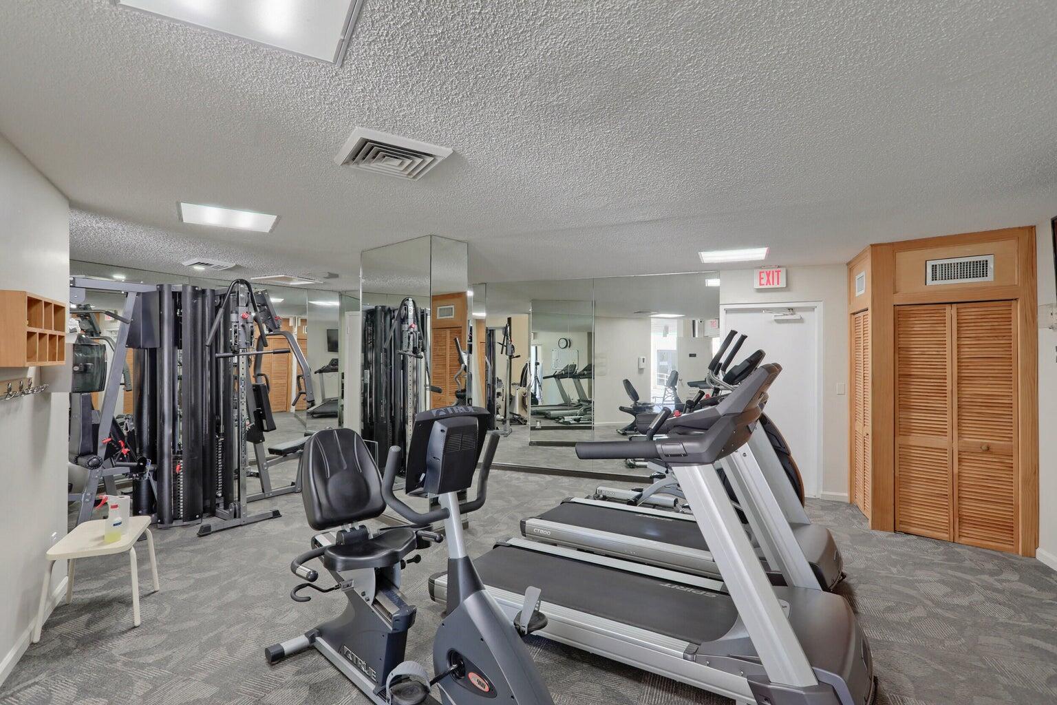 2800 N Ocean Drive B - 6d