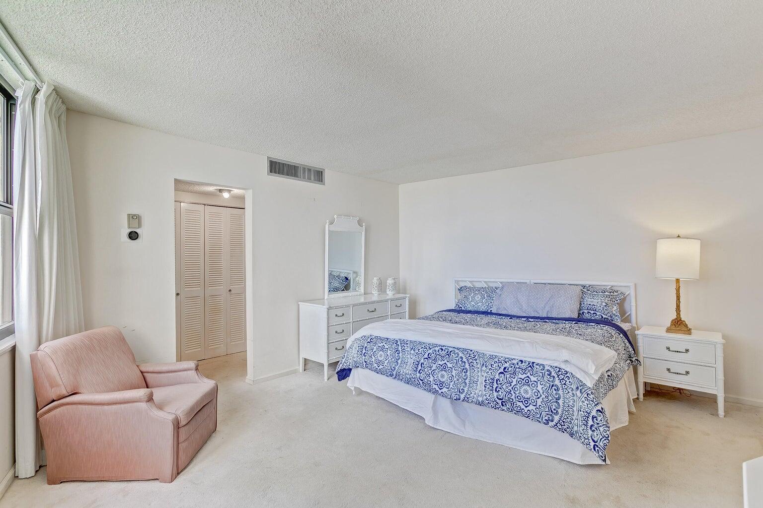 2800 N Ocean Drive B - 6d