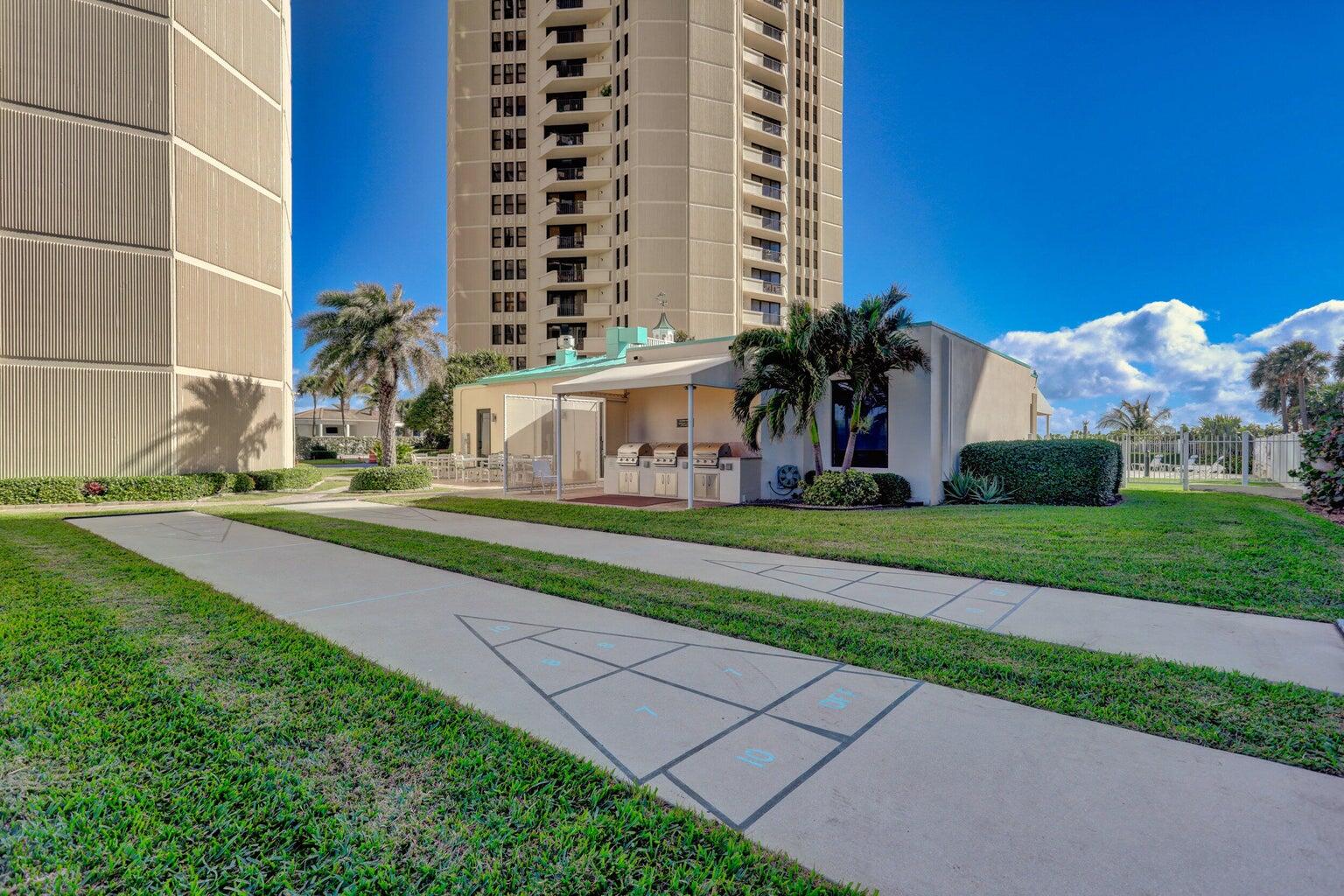 2800 N Ocean Drive B - 6d