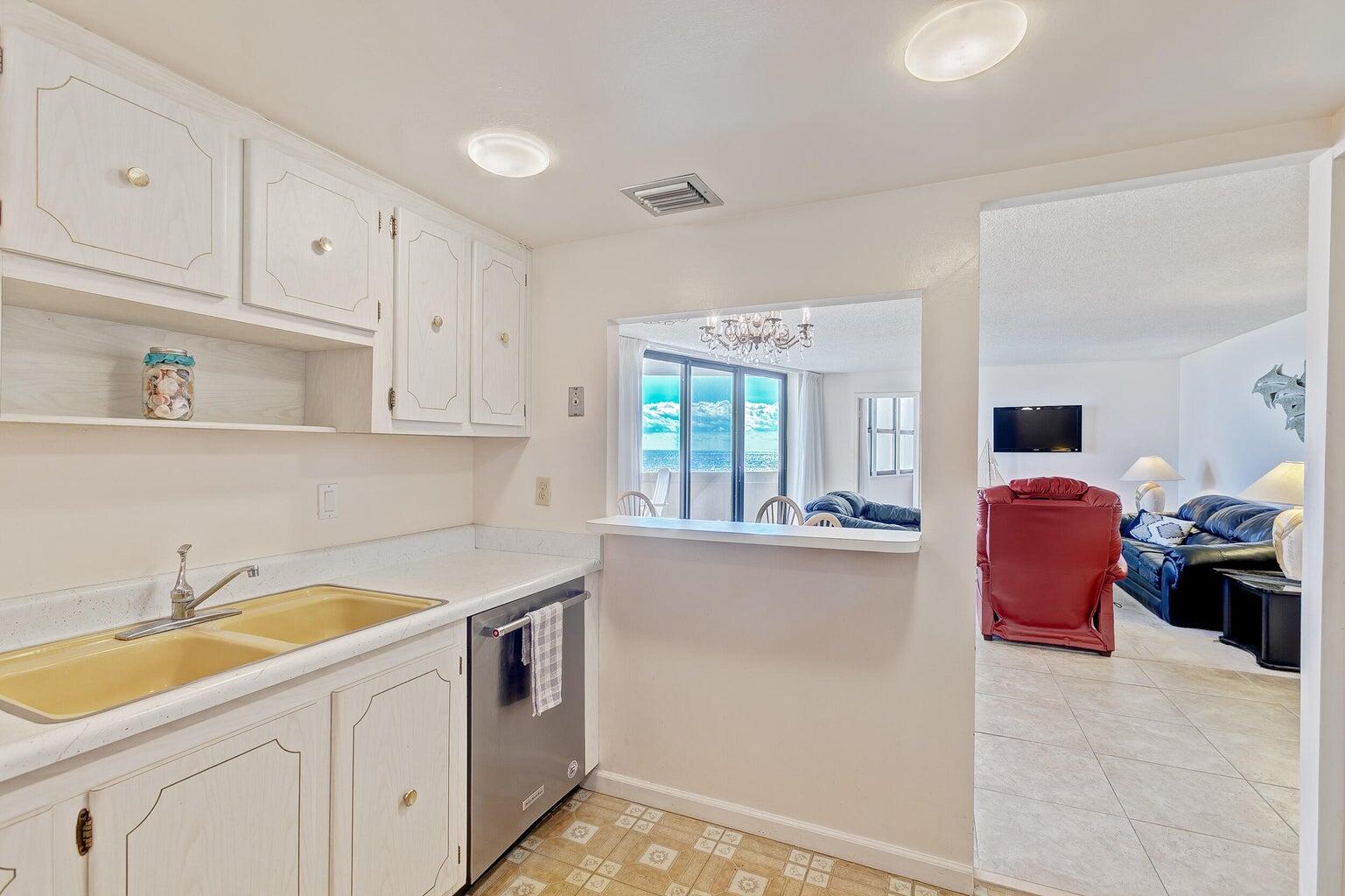 2800 N Ocean Drive B - 6d