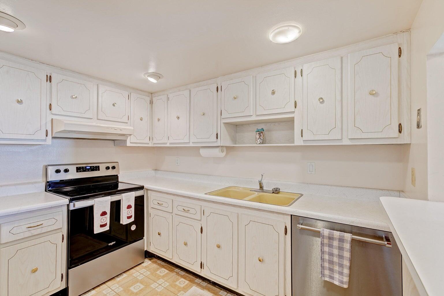 2800 N Ocean Drive B - 6d